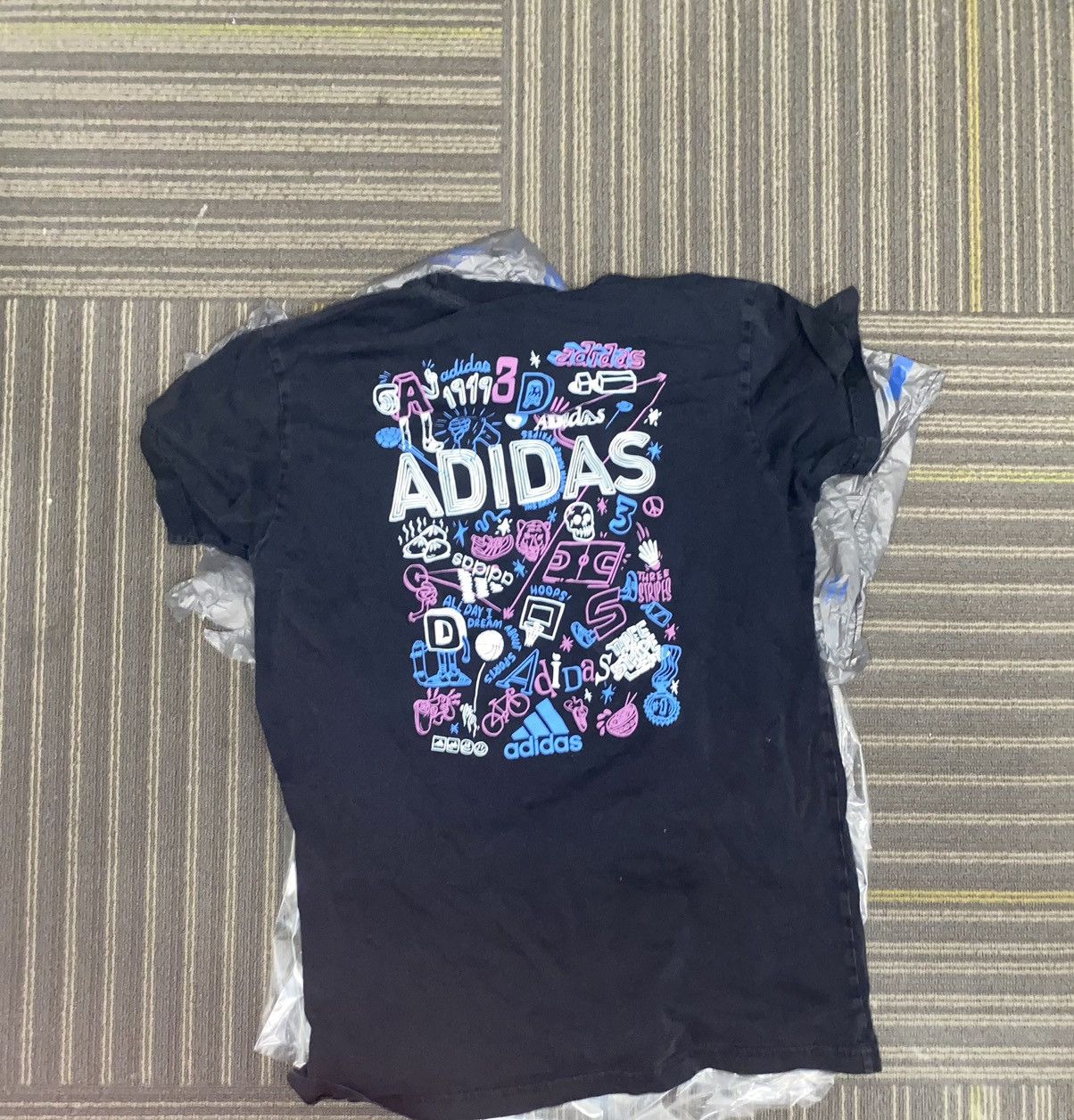 Adidas × Designer Adidas T-shirt Size US S / EU 44-46 / 1 - 2 Thumbnail