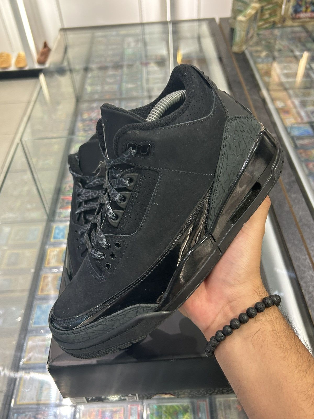 Jordan Brand Jordan 3 black cat 2024 Size US 7.5 / EU 40-41 - 2 Thumbnail