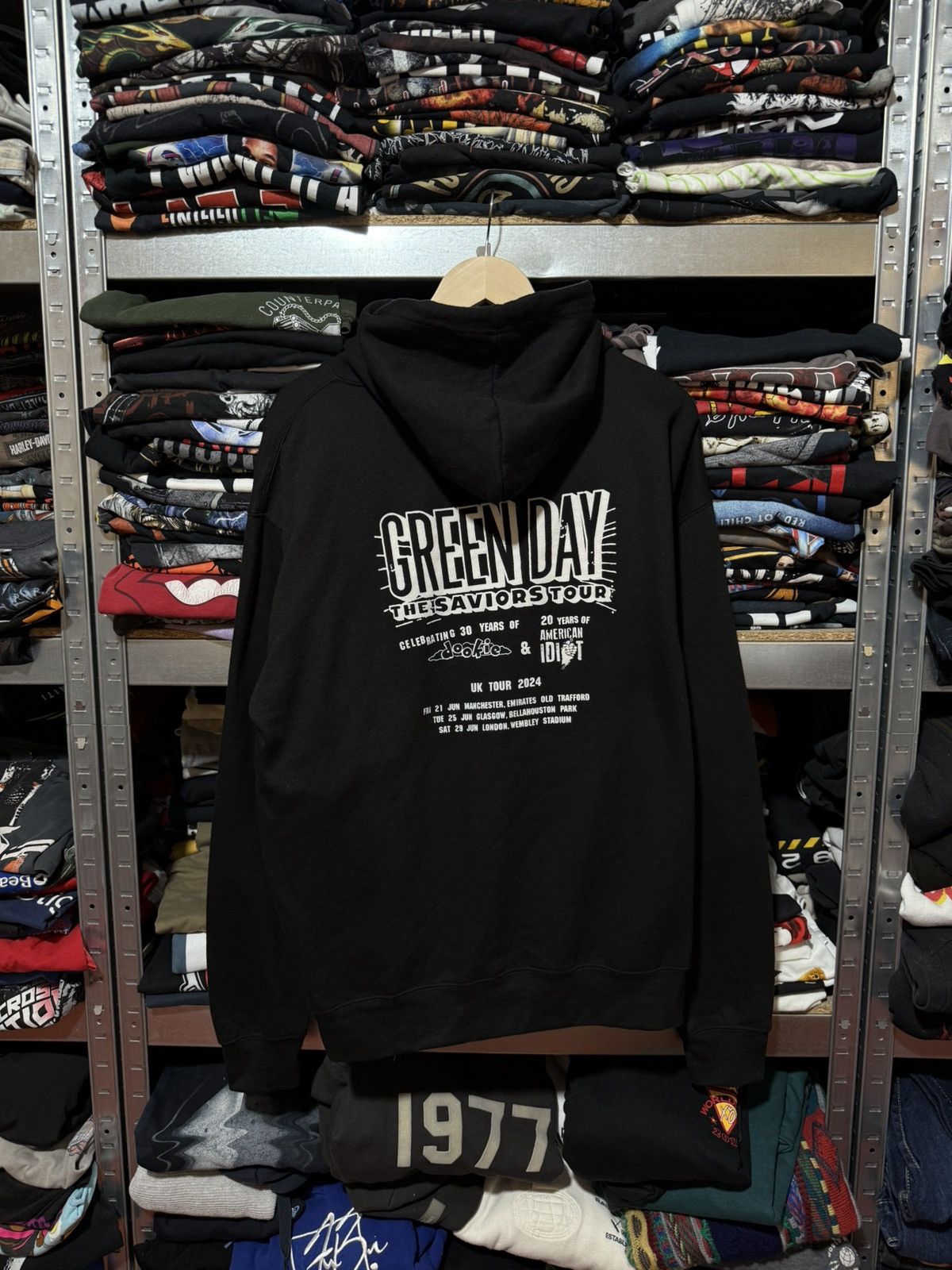 Band Tees Rare Green Day Saviors Tour 2024 Rock Band Hoodie Y2K Hype Size US XXL / EU 58 / 5 - 2 Thumbnail