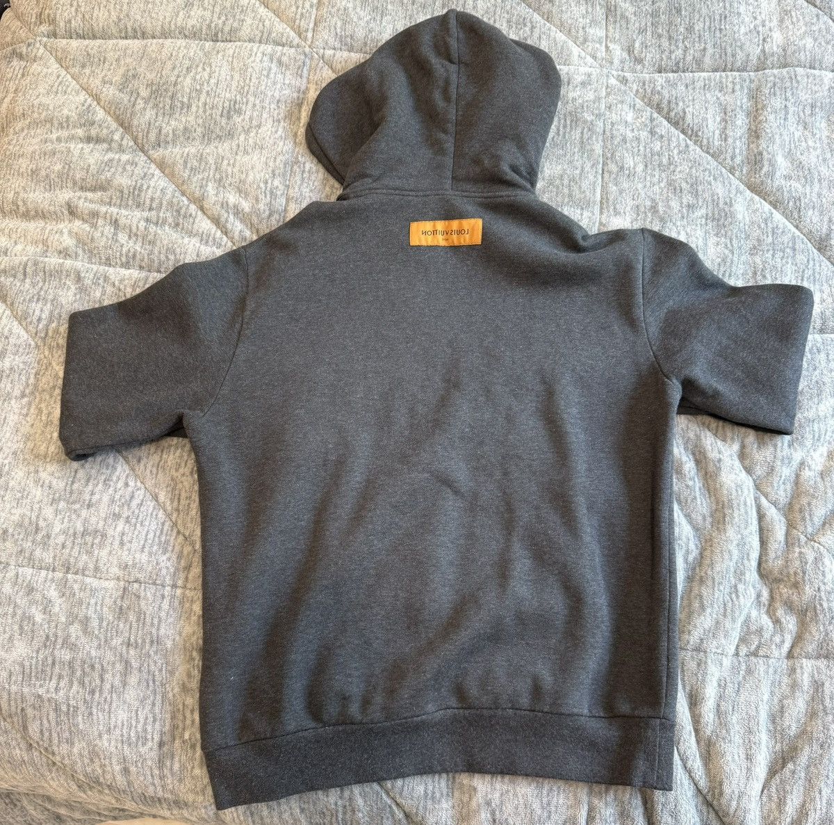 Louis Vuitton Louis Vuitton x Virgil Abloh Graphic Hoodie Size US M / EU 48-50 / 2 - 3 Thumbnail