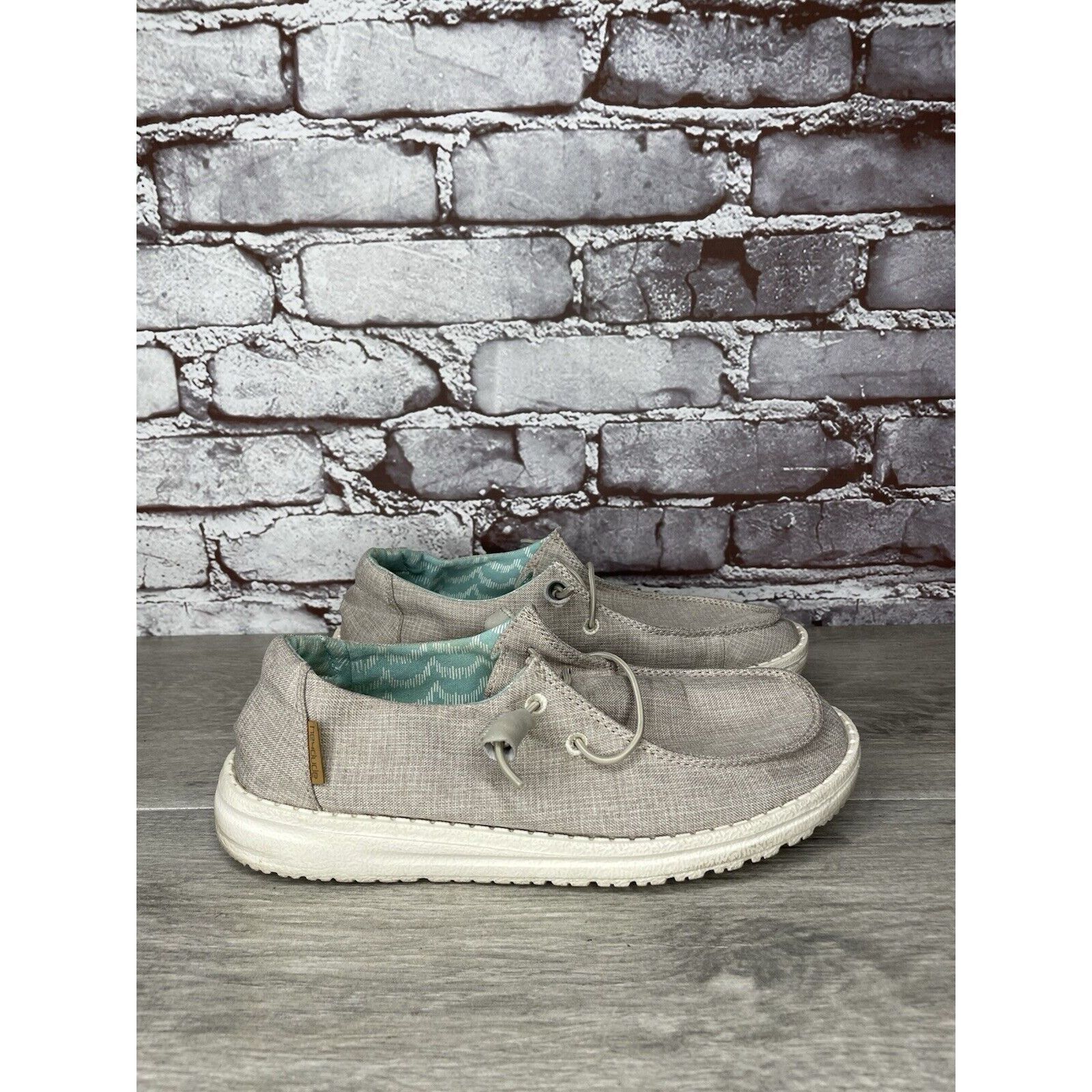 Other Hey Dude Chambray Beige Gray Casual Slip On Casual Shoes Wom Size US 6 / IT 36 - 3 Thumbnail