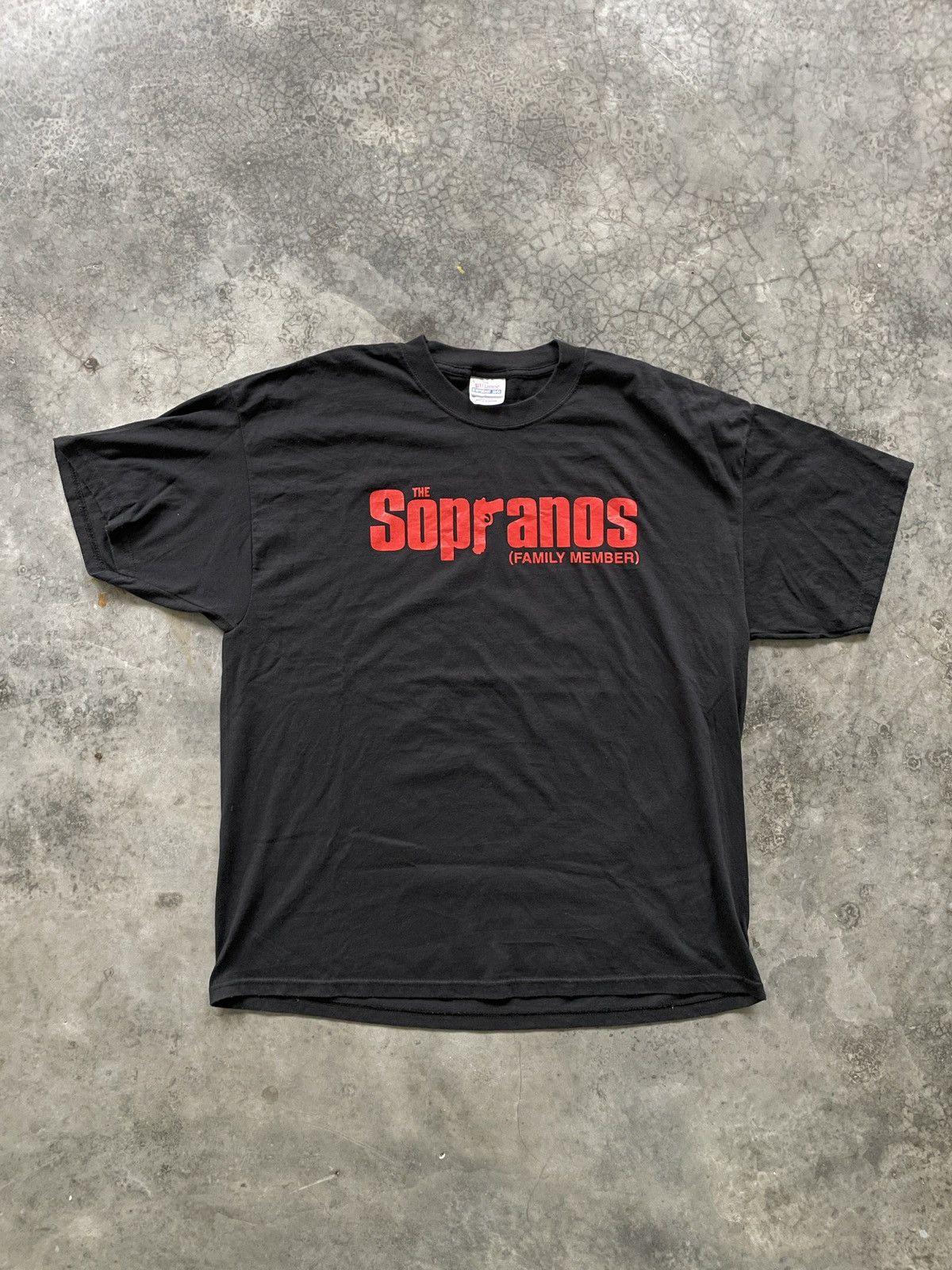 Hanes × Vintage Vintage Late 90s The Sopranos “FAMILY MEMBER” Movie Tees Size US XL / EU 56 / 4 - 1 Thumbnail