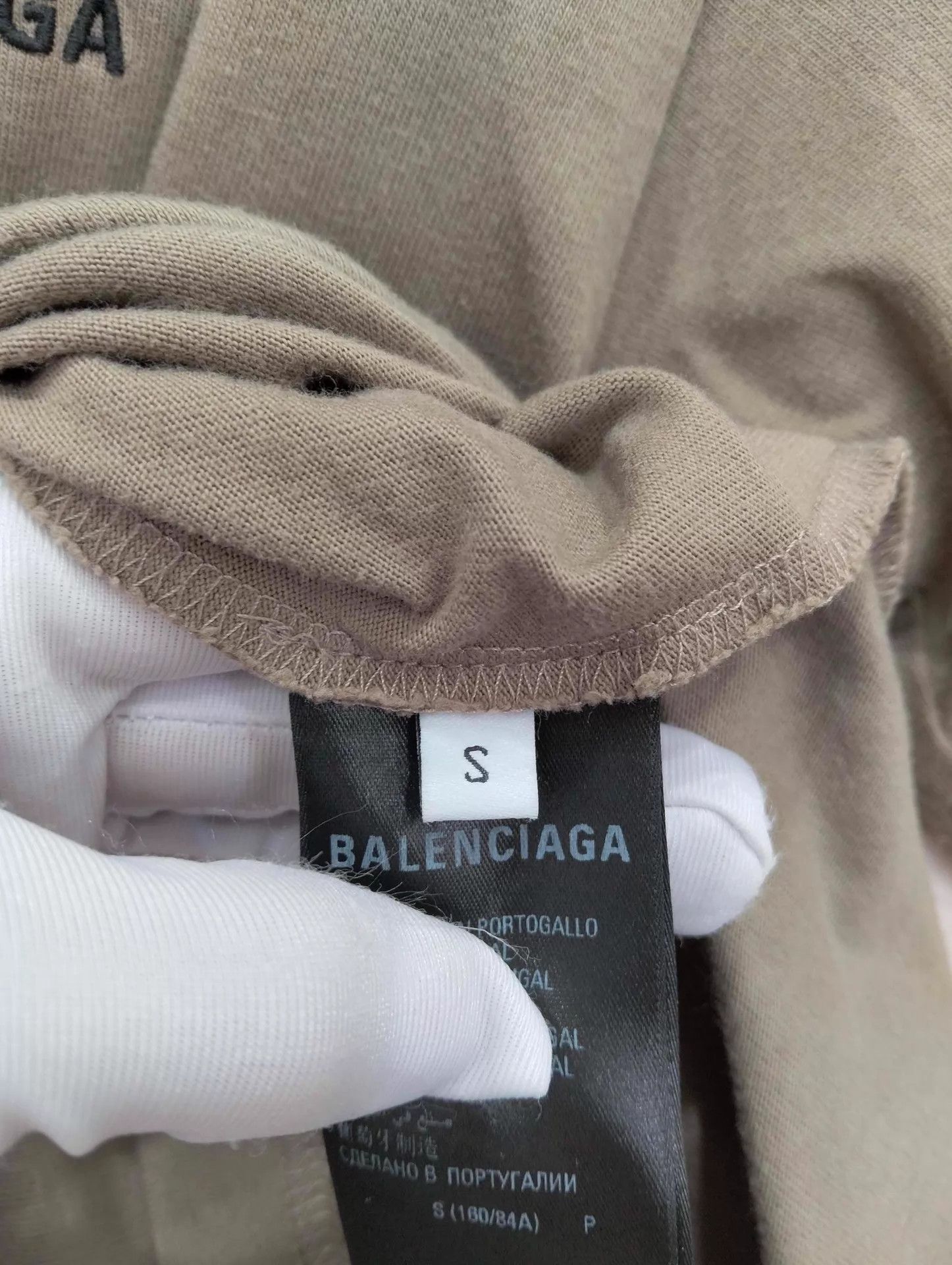 Balenciaga Balenciaga Military Green Short Sleeve T-Shirt S Size US S / EU 44-46 / 1 - 6 Thumbnail