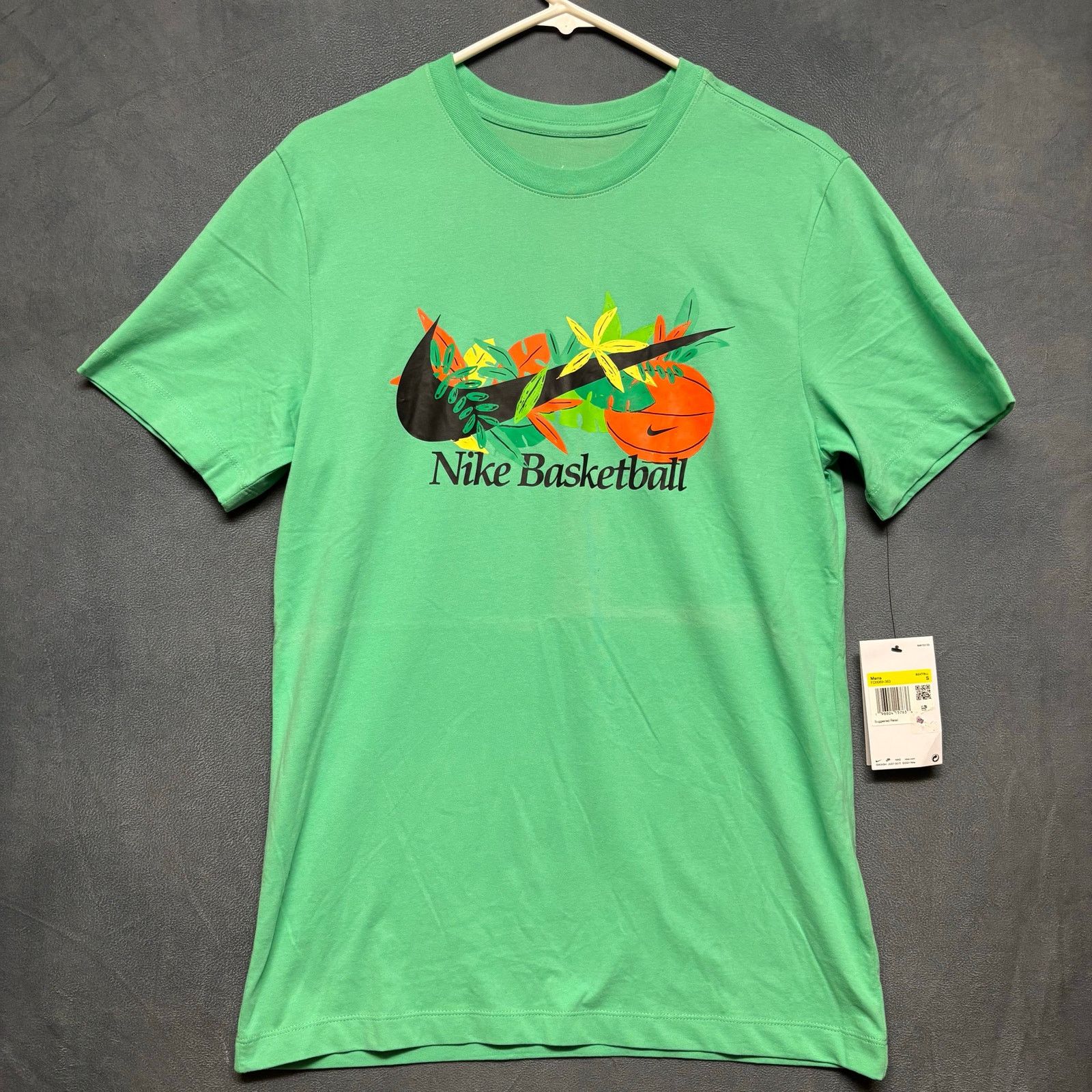 Nike Nike Basketball Shirt Spring Floral Center Logo Swoosh Size US S / EU 44-46 / 1 - 1 Thumbnail