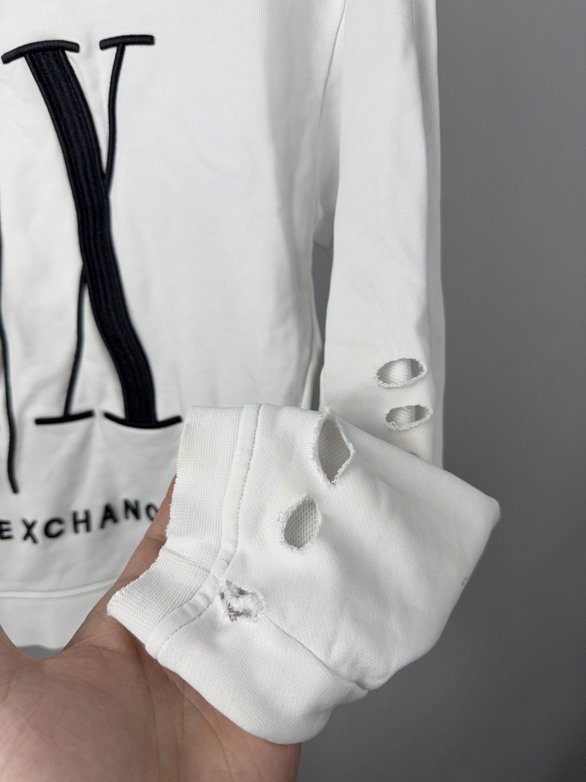 Armani Exchange Armani Exchange ICON Logo Distressed Sleeve Sweatshirt XS Size XS / US 0-2 / IT 36-38 - 13 Thumbnail