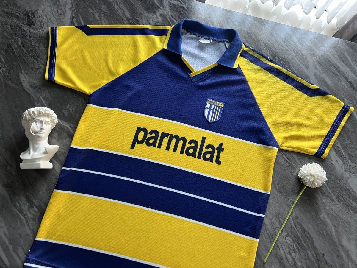 Soccer Jersey : Parmalat A.C. Arm Champion Tape
