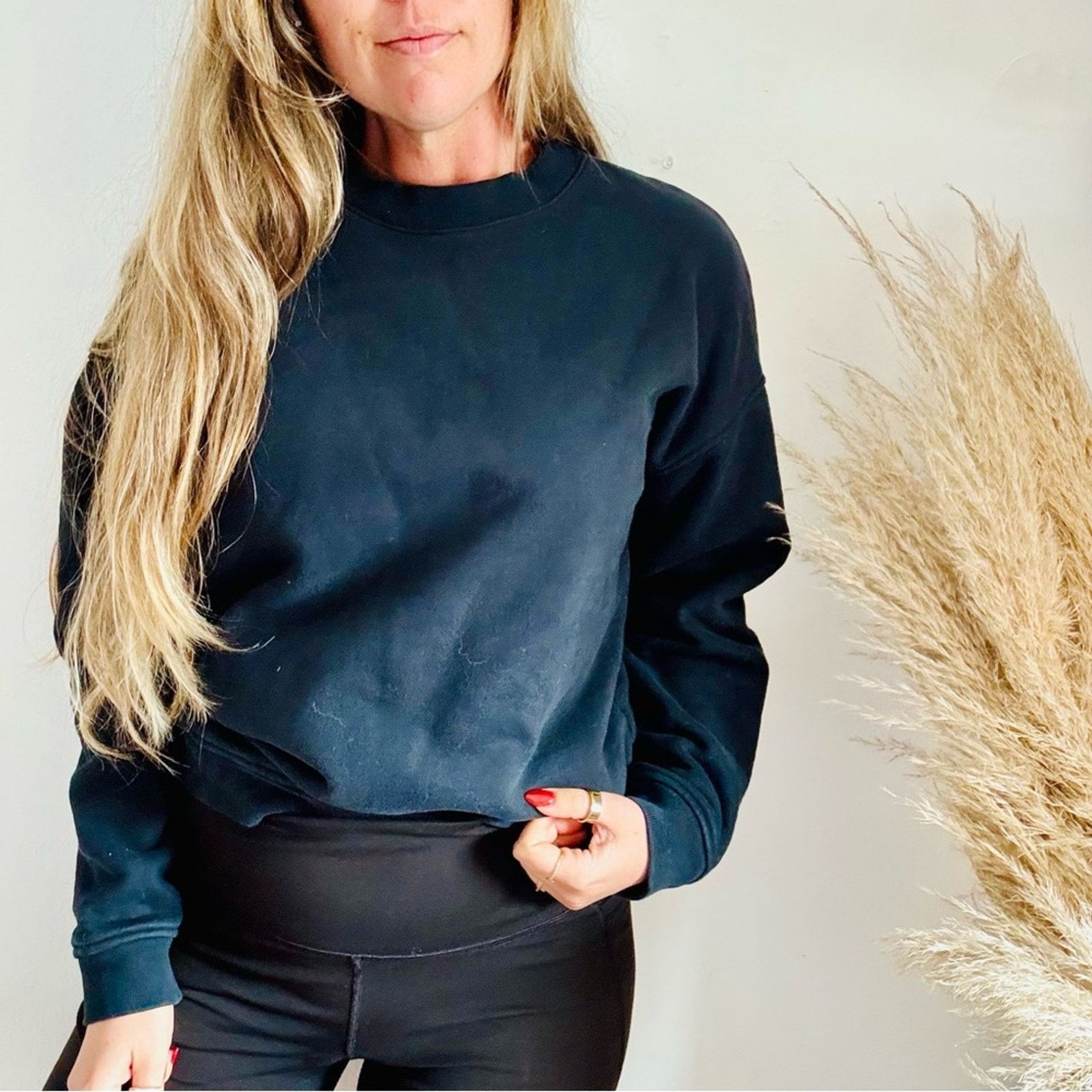 Alo Yoga ALO YOGA Black Chill Crew Neck Pullover $128 Sweatshirt Top Size S / US 4 / IT 40 - 1 Thumbnail