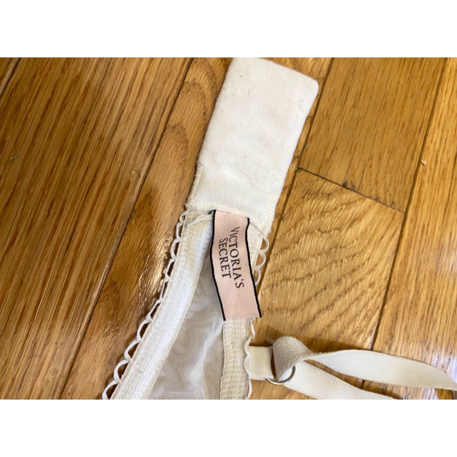 Victoria's Secret VINTAGE Victoria's Secret DREAM ANGELS Push-Up Bra 32DD White Lace Channeling Angel Womens Bra DD Underwired Plunge Size ONE SIZE - 4 Thumbnail
