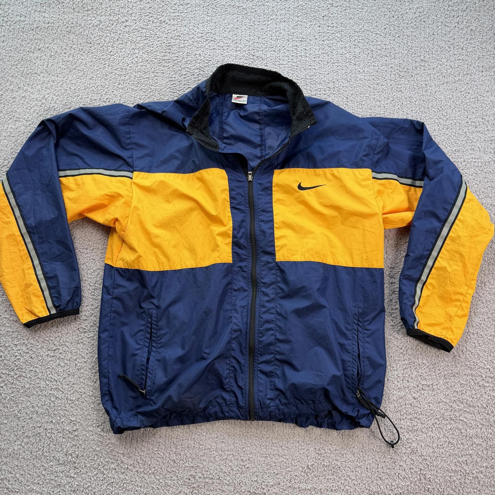 Nike Vintage 90s Nike Clima Fit Windbreaker Jacket Navy Zip Mens Size US L / EU 52-54 / 3 - 1 Thumbnail