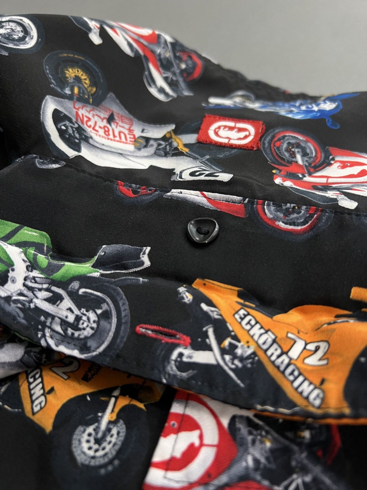 Ecko Unltd. MARC ECKO Moto Racing Button Up Short Sleeve Club Shirt Size US M / EU 48-50 / 2 - 7 Thumbnail