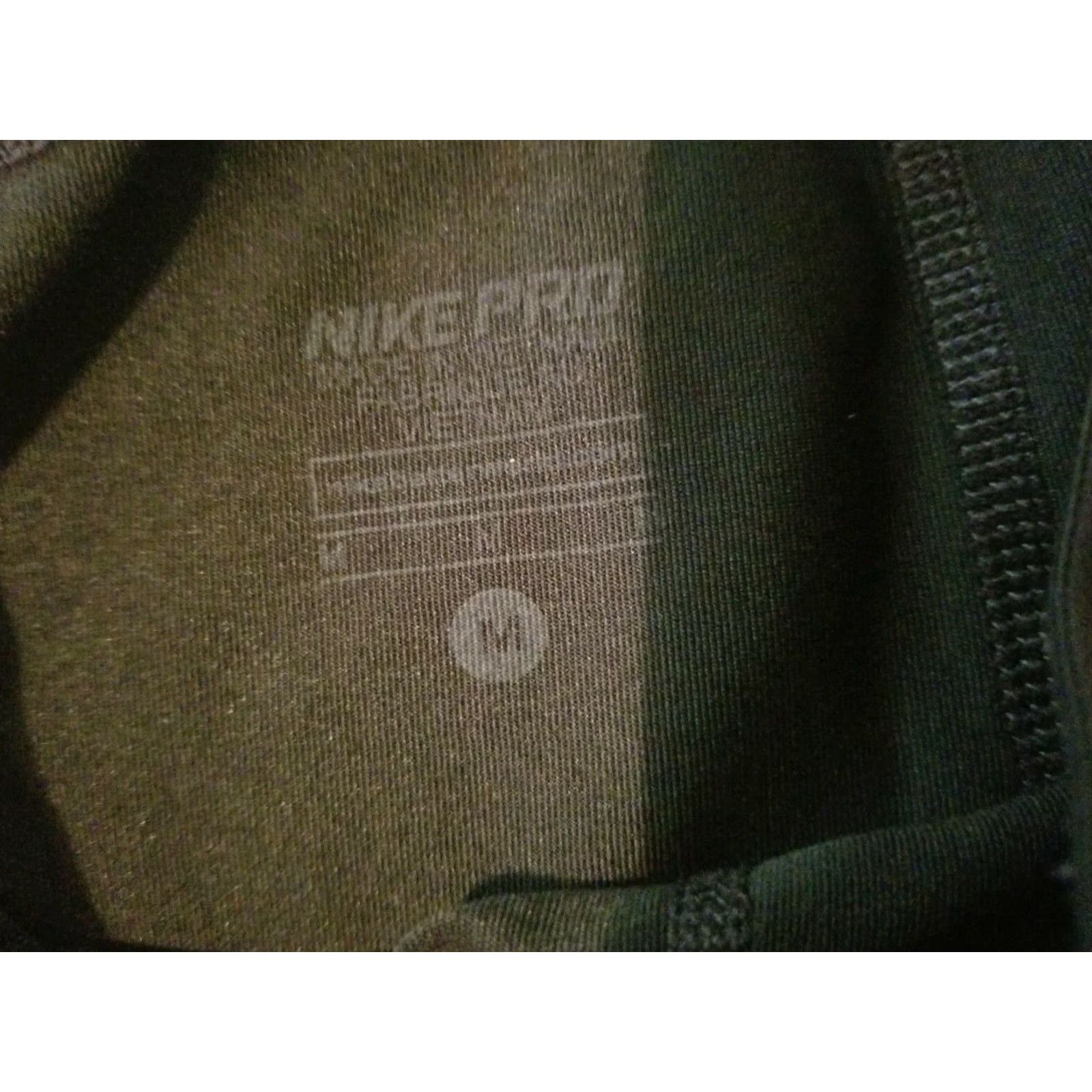 Nike Womens Nike Pants M Medium Black Athletic Gym Workout Capri Mens? No. End. Size 32" / US 10 / IT 46 - 4 Thumbnail