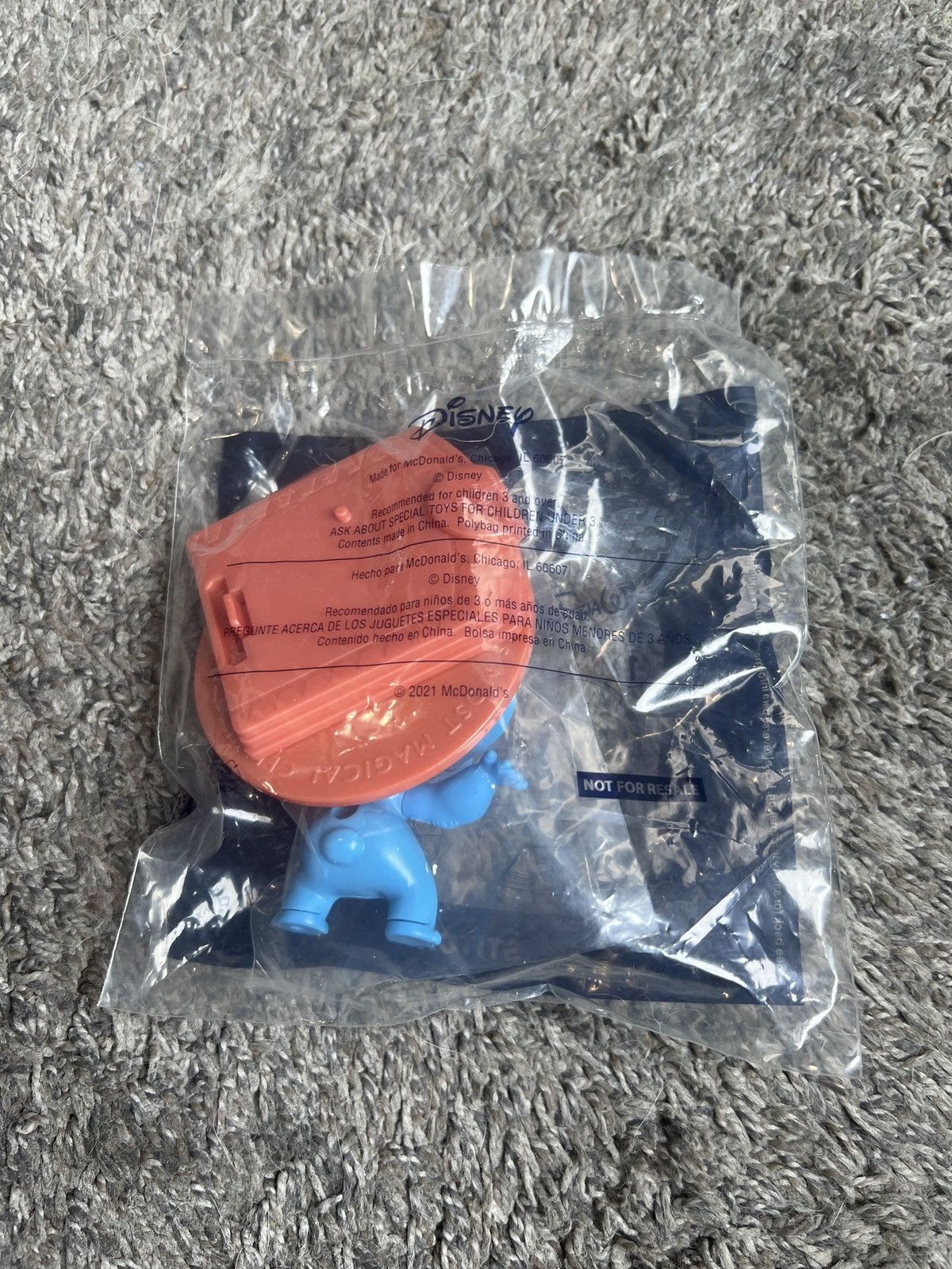 Disney × Hypebeast 2021 McDonald’s Disney Walt Disney World 50 Stitch Size ONE SIZE - 2 Thumbnail