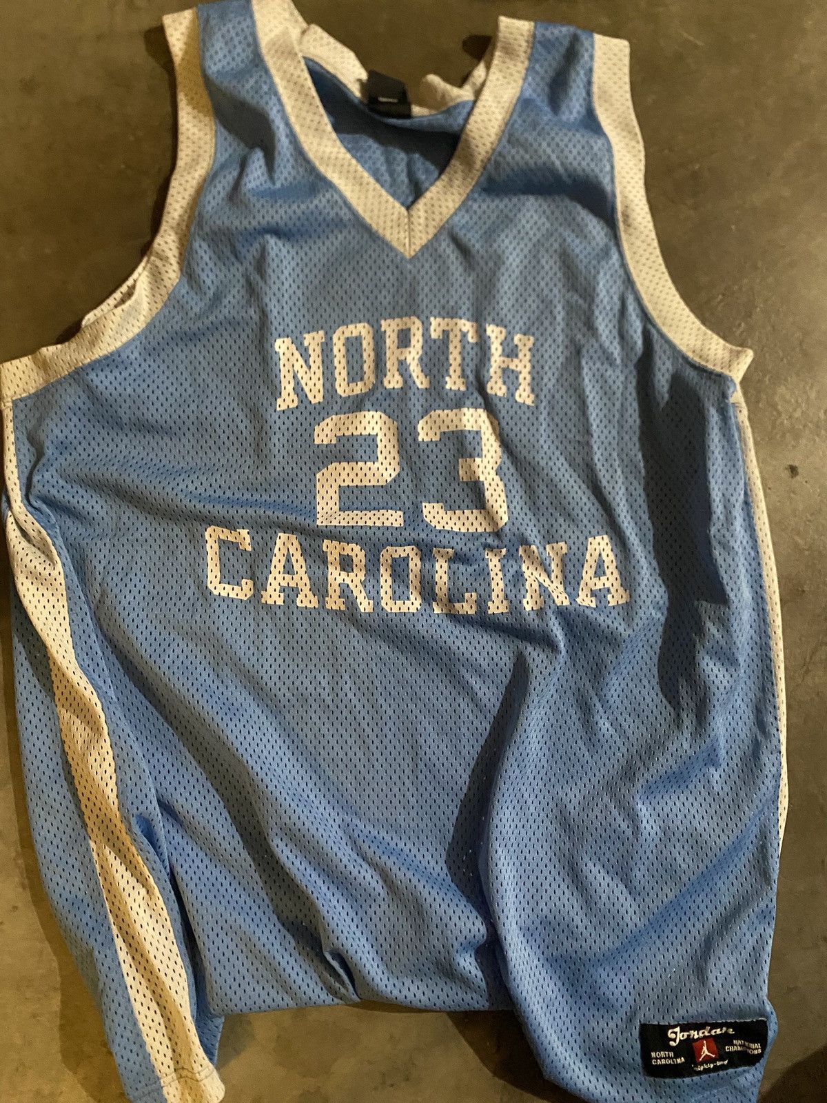 Jordan Brand Vintage Nike NBA Jersey Michael Jordan UNC TAR HEELS Jersey Size US XXL / EU 58 / 5 - 1 Thumbnail