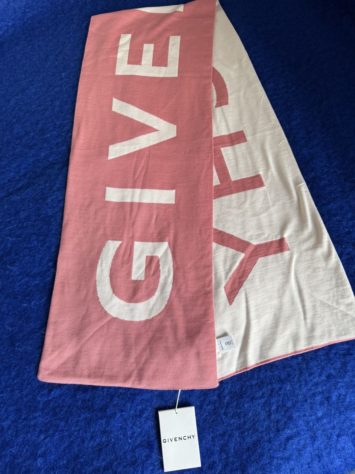Givenchy Givenchy Reversible Wool Scarf Jacquard Black New With Tags Size ONE SIZE - 1 Thumbnail