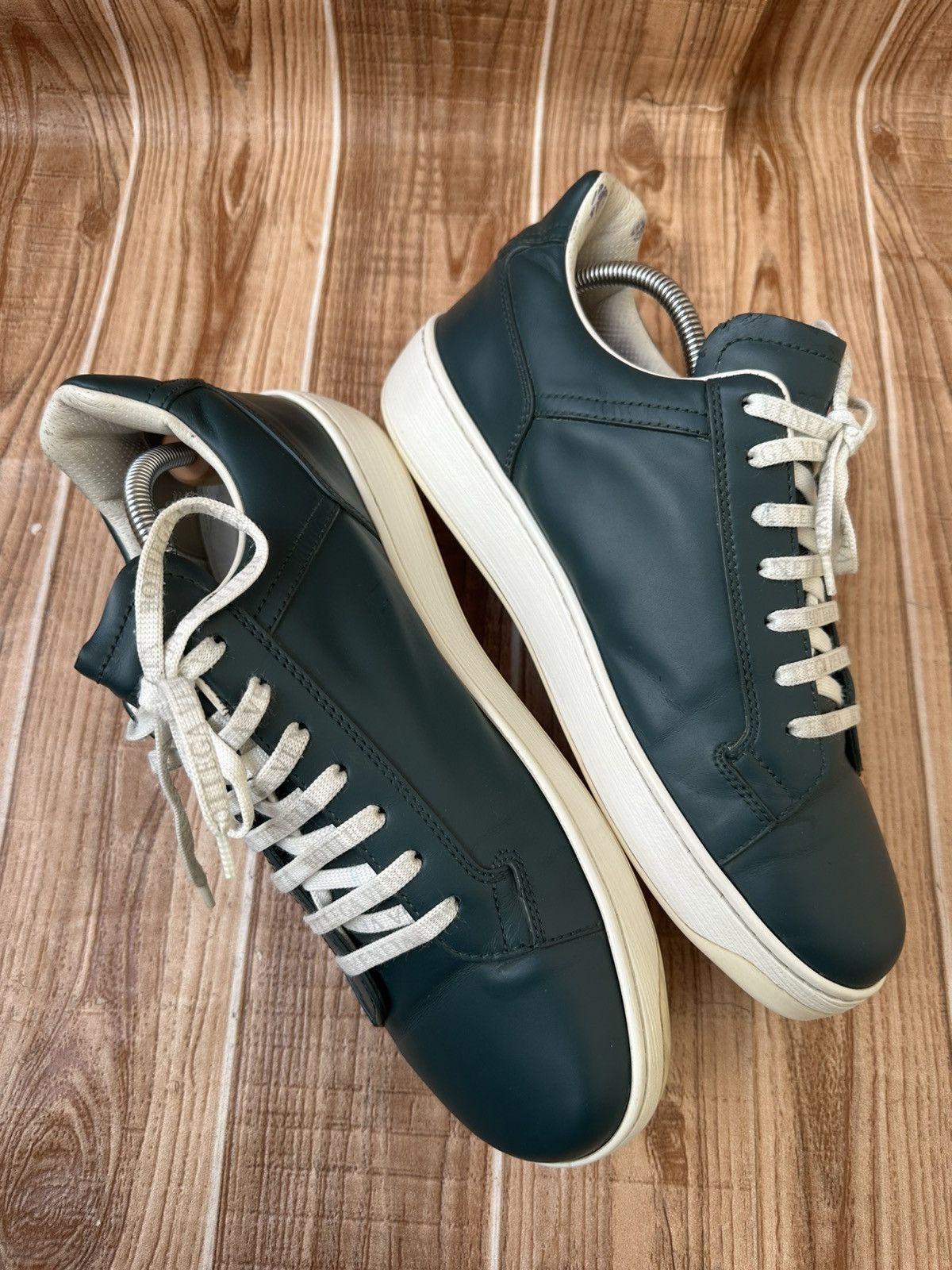 Bottega Veneta Bottega Veneta Jade Green Bolt Low Top Sneaks Size US 11 / EU 44 - 8 Thumbnail