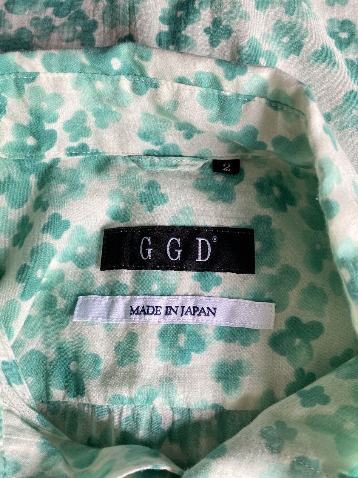 Golden Goose × Japanese Brand GGD White Short-Sleeve Shirt with Green Floral Print Size US M / EU 48-50 / 2 - 3 Thumbnail