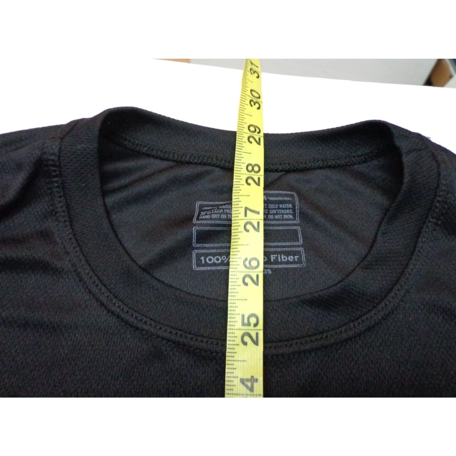 Vintage US Army T-Shirt - Adult Large Black Micro Fiber Short Sleeve Crew Neck Logo T-Shirt Size US L / EU 52-54 / 3 - 5 Thumbnail
