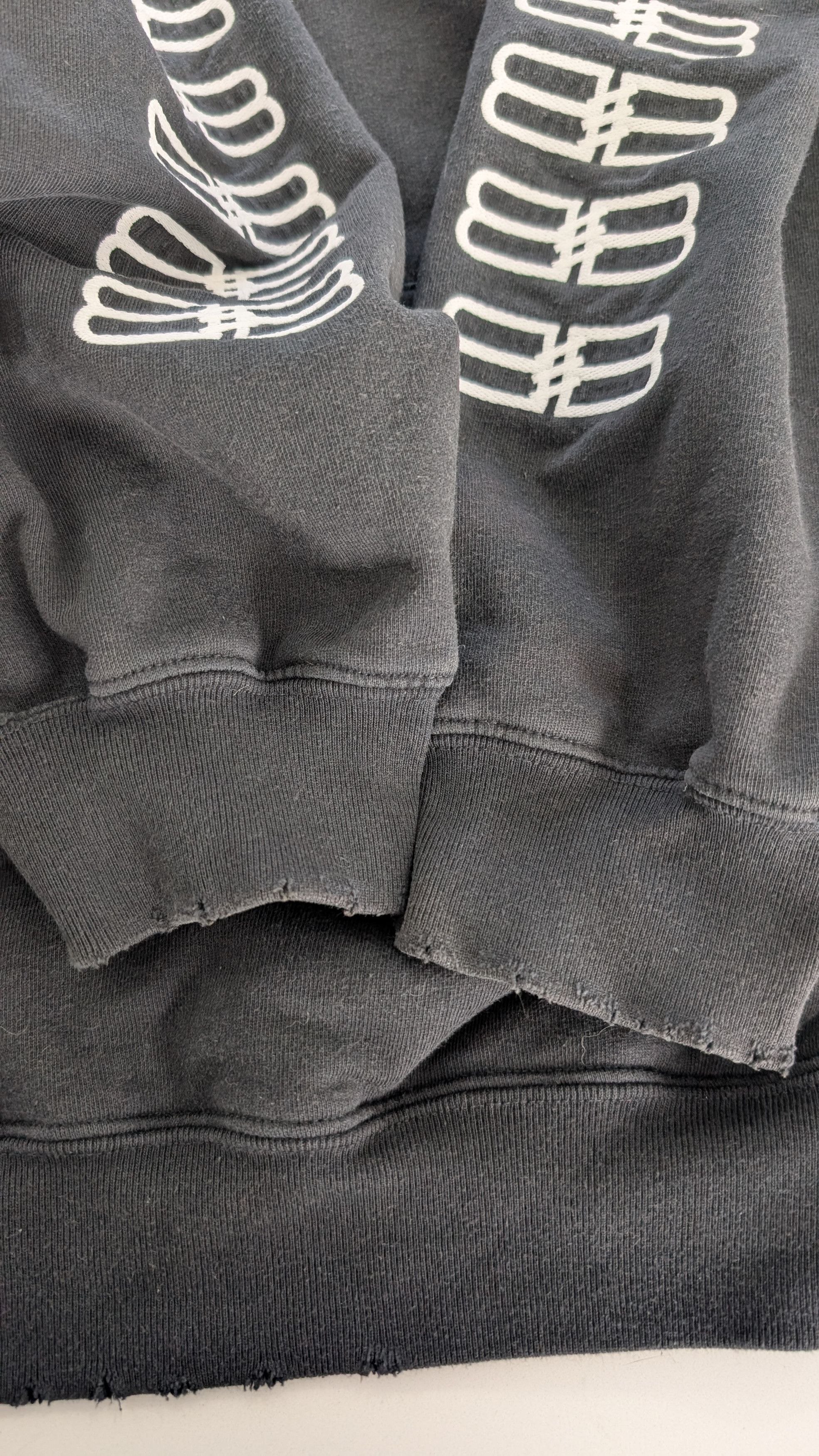 Balenciaga Balenciaga BB Pixel Embroidery Hoodie Sweatshirt FW22 Size US M / EU 48-50 / 2 - 10 Thumbnail