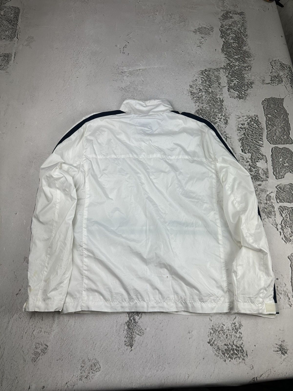 Tommy Hilfiger Vintage Y2K Tommy Hilfiger Golf Light Jacket Size US L / EU 52-54 / 3 - 10 Thumbnail