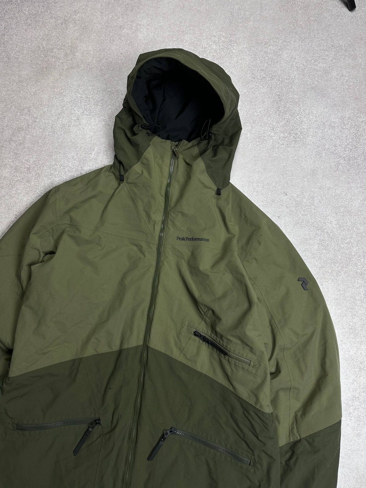 Peak Performance Peak Performance Recco Mens Ski Jacket Hipe Core+ XL Size US XL / EU 56 / 4 - 3 Thumbnail
