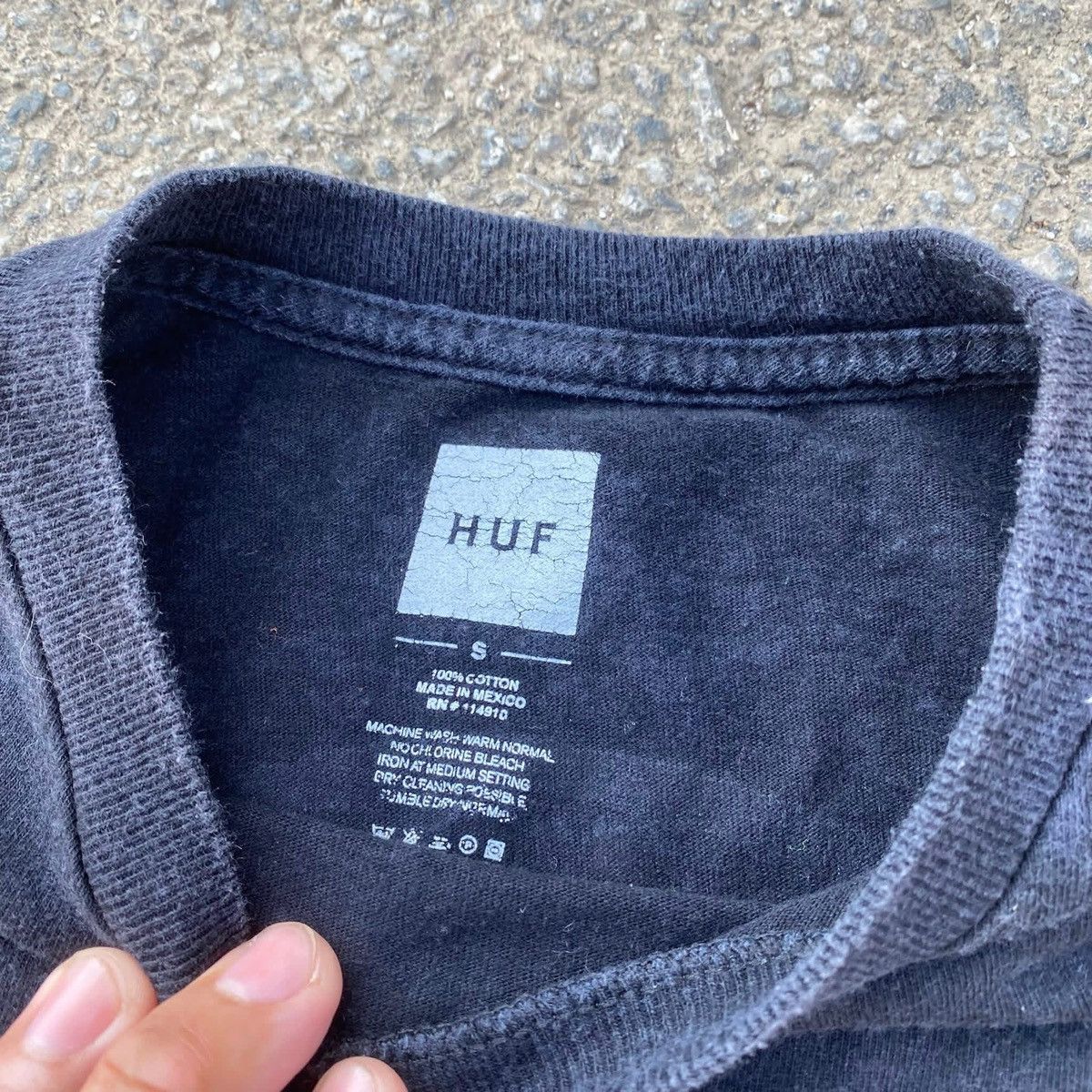 Huf RARE ‼️ HUF Size US S / EU 44-46 / 1 - 4 Thumbnail