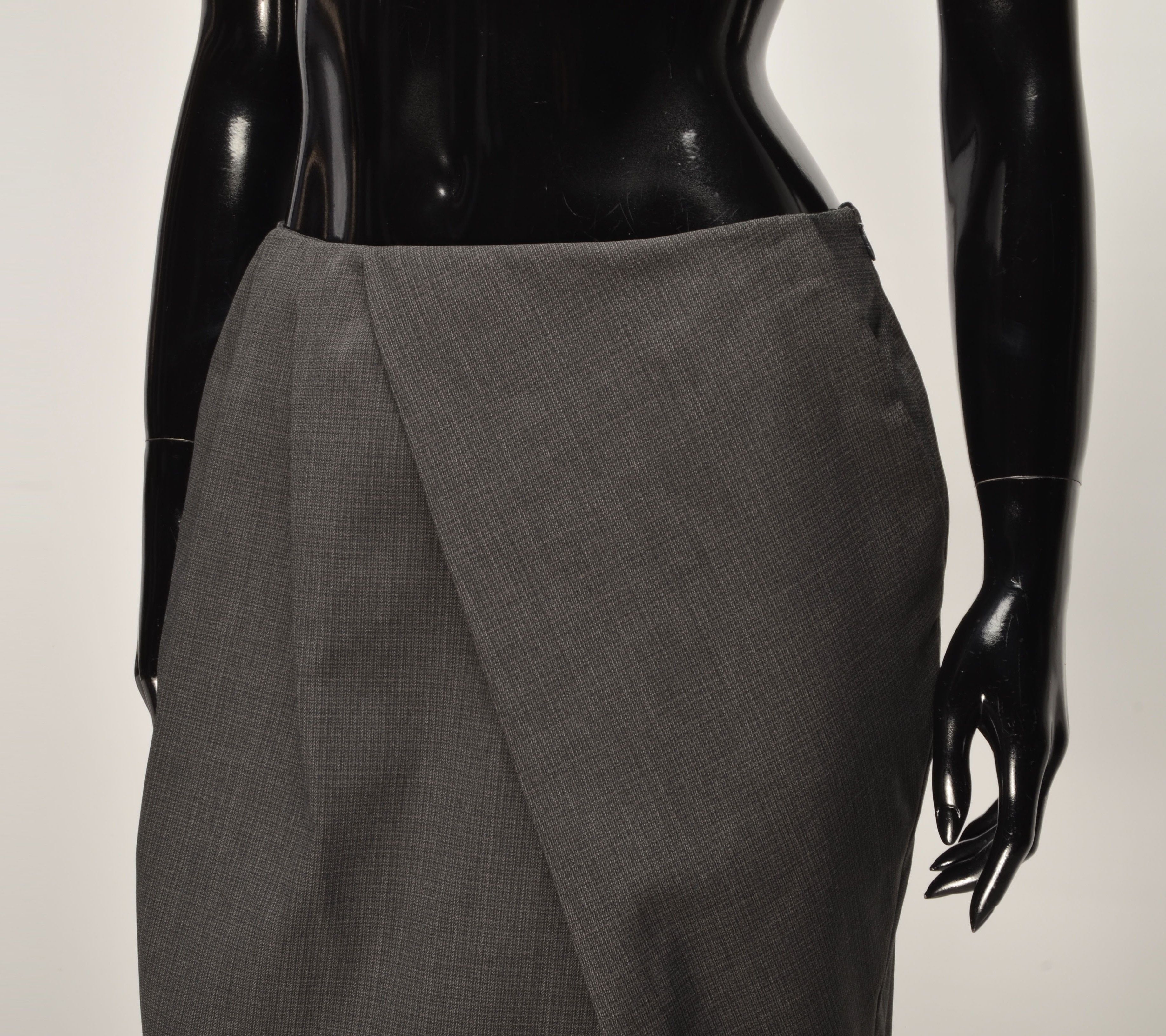 Weekend Max Mara Max Mara Grey Wool Blend Draped Pencil Skirt Size 28" / US 6 / IT 42 - 2 Thumbnail