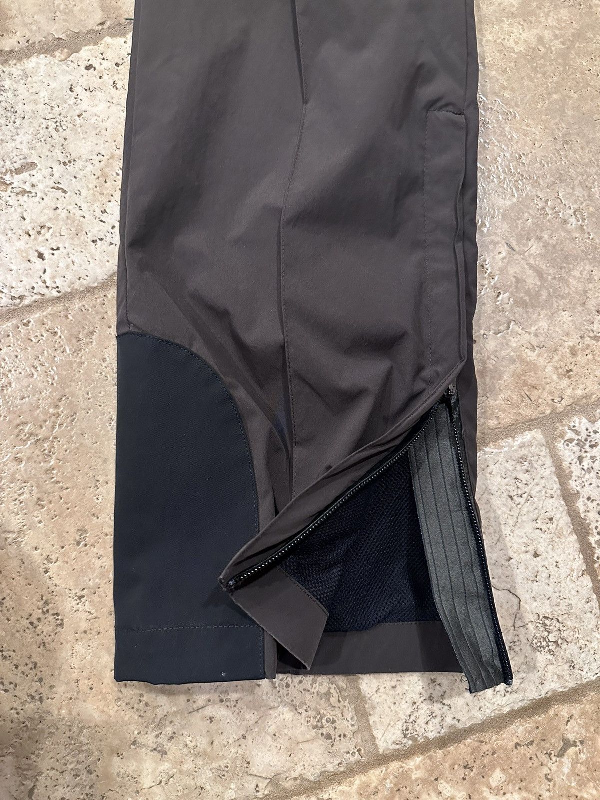 Acne Studios Acne Studios Brown Polyester Twill Technical Trouser Pants Size US 34 / EU 50 - 5 Thumbnail