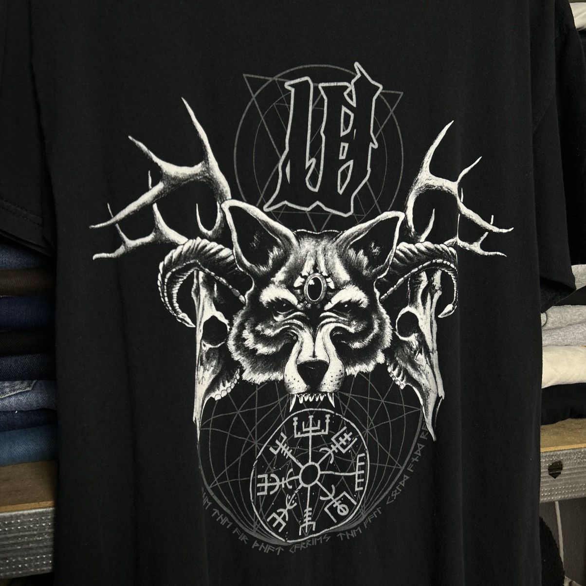 Band Tees Vintage Wolf Heart Big Logo Rock Band 2000’s tee size L Size US L / EU 52-54 / 3 - 2 Thumbnail