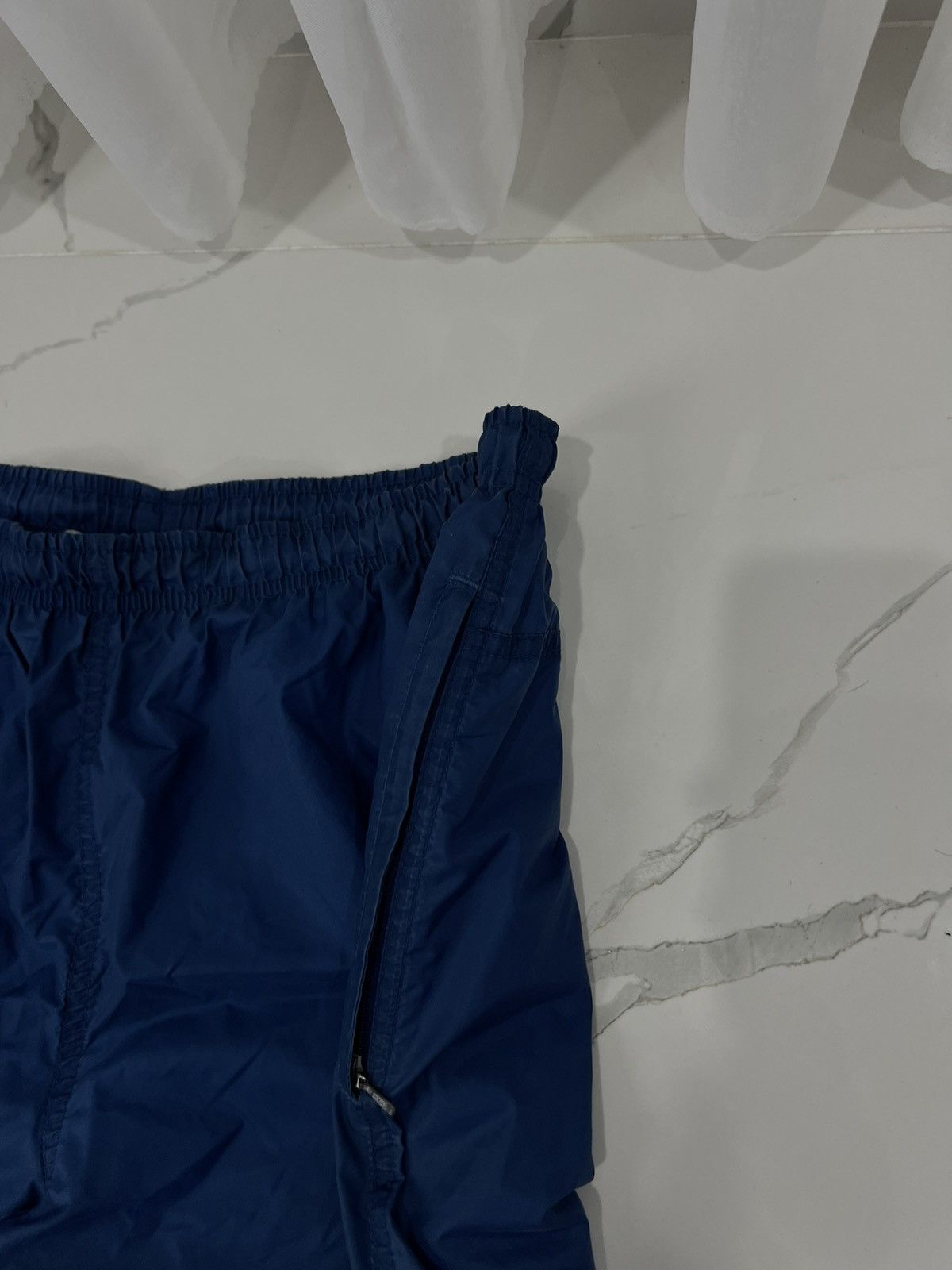 Nike 00’s NIKE VINTAGE SWOOSH LOGO BAGGY TRACK PANTS RARE Size US 34 / EU 50 - 5 Thumbnail