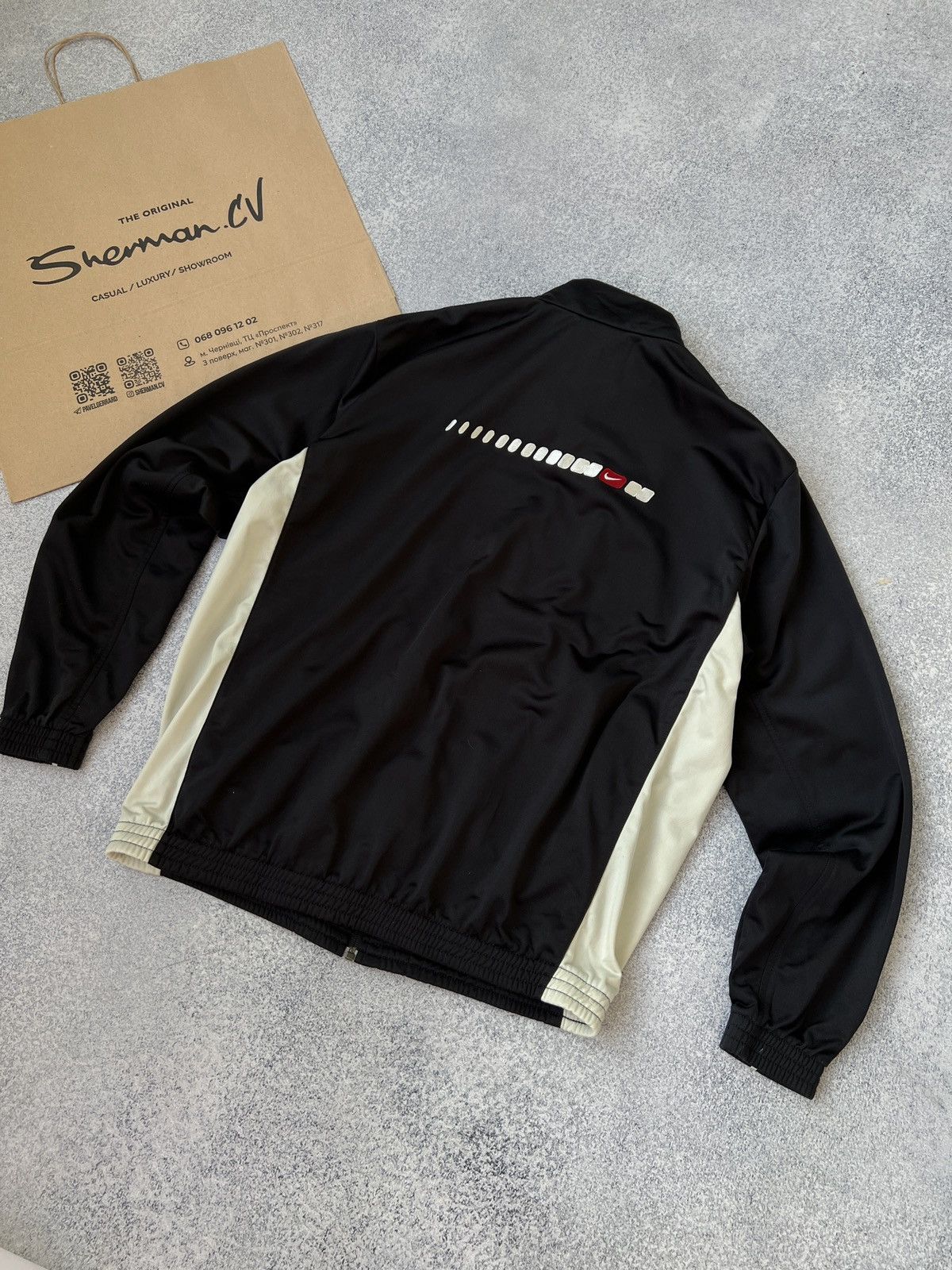 Nike × Vintage Vintage 90s Nike Zip Sweatshirt Size US L / EU 52-54 / 3 - 10 Thumbnail