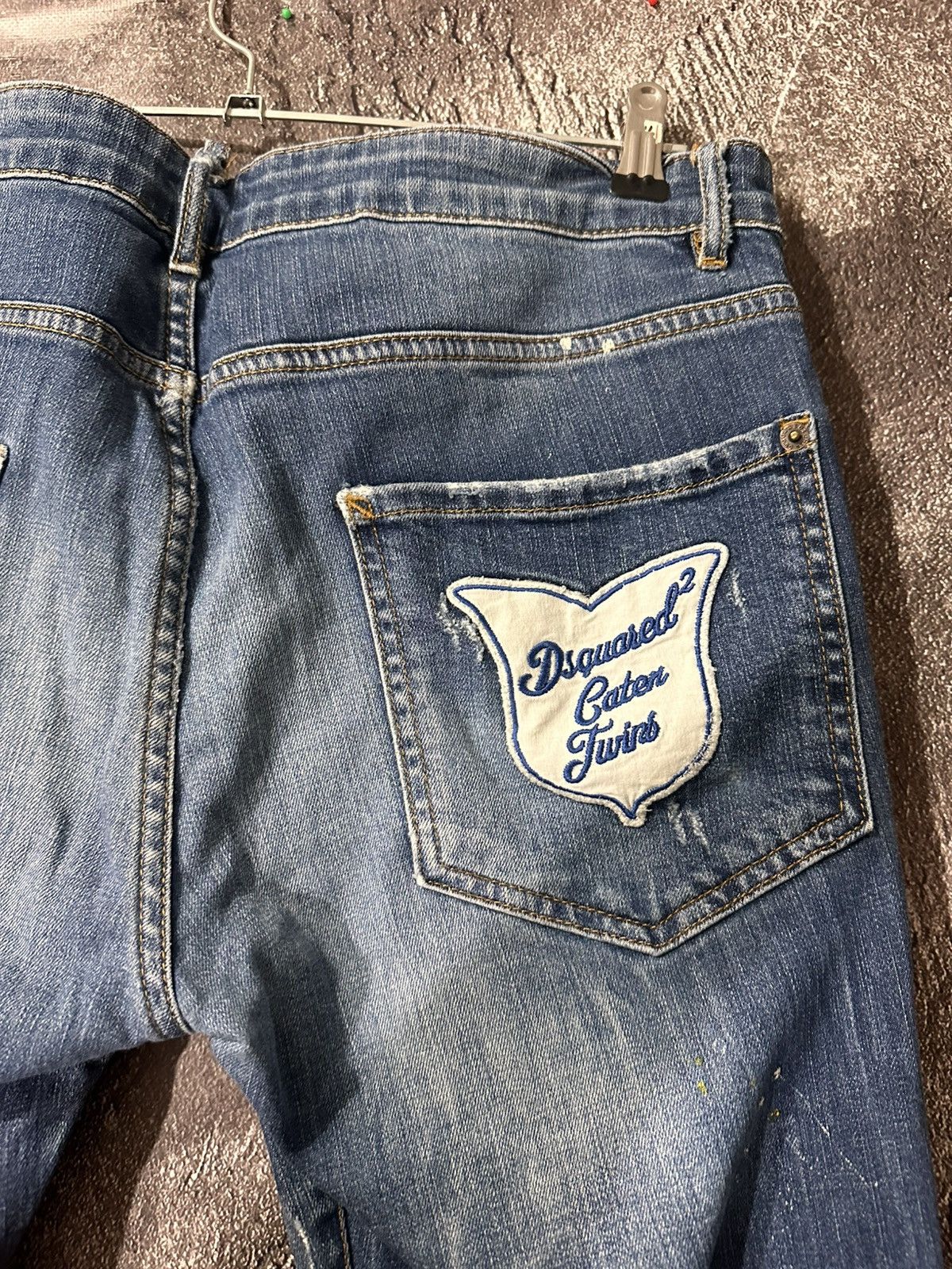 Dsquared2 Vintage Dsquared2 Boys Out Distressed Denim Jeans Size US 37 - 5 Thumbnail
