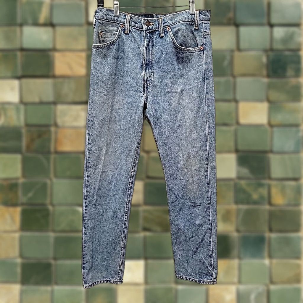Levi's VINTAGE Levi's Jeans Mens 32x30 Blue 505 Denim Orange Tag Made In Canada Size US 32 / EU 48 - 1 Thumbnail