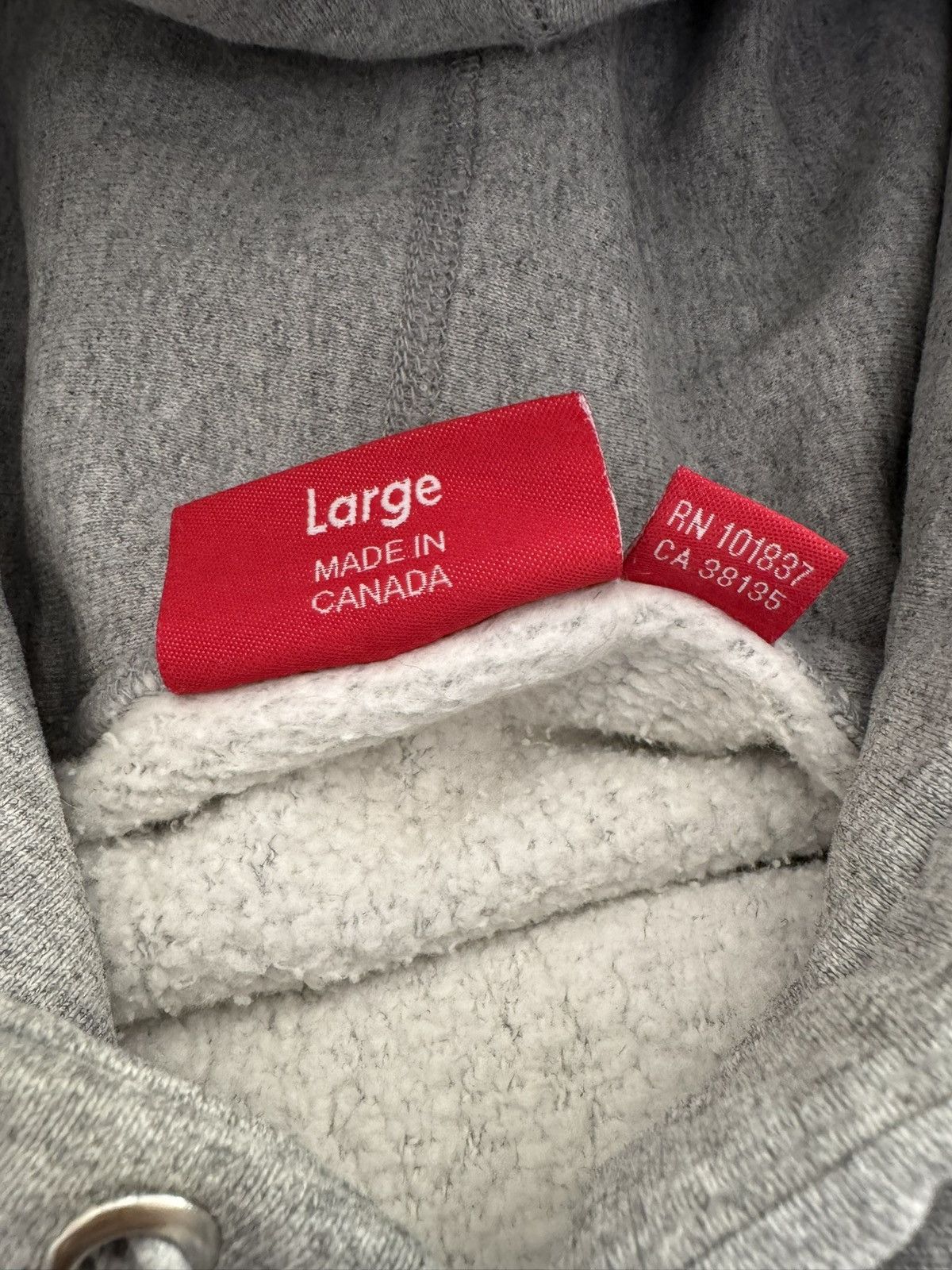 Supreme Supreme Micro Logo Grey Large Hoodie FW19 BOGO Size US L / EU 52-54 / 3 - 5 Thumbnail