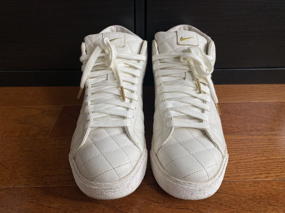 Nike × Supreme Nike Supreme x Blazer SB 'Sail' Size US 9.5 / EU 42-43 - 2 Thumbnail
