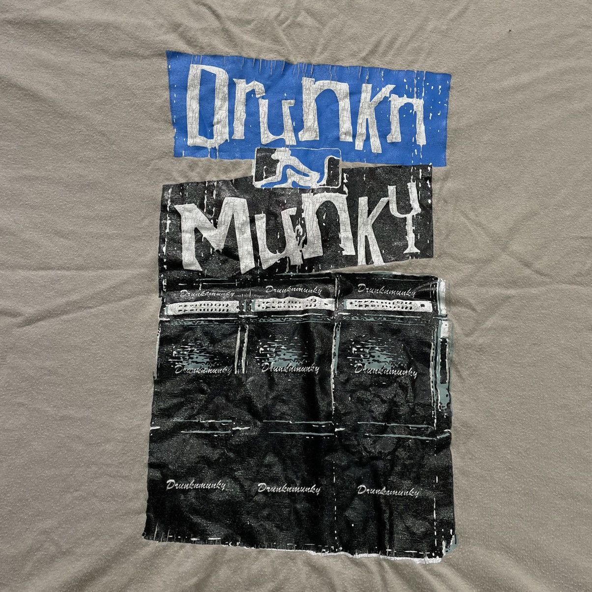 Vintage Vintage 90s Drunk Monkey Graphic Tee Sun Faded Skate Baggy M Size US M / EU 48-50 / 2 - 2 Thumbnail