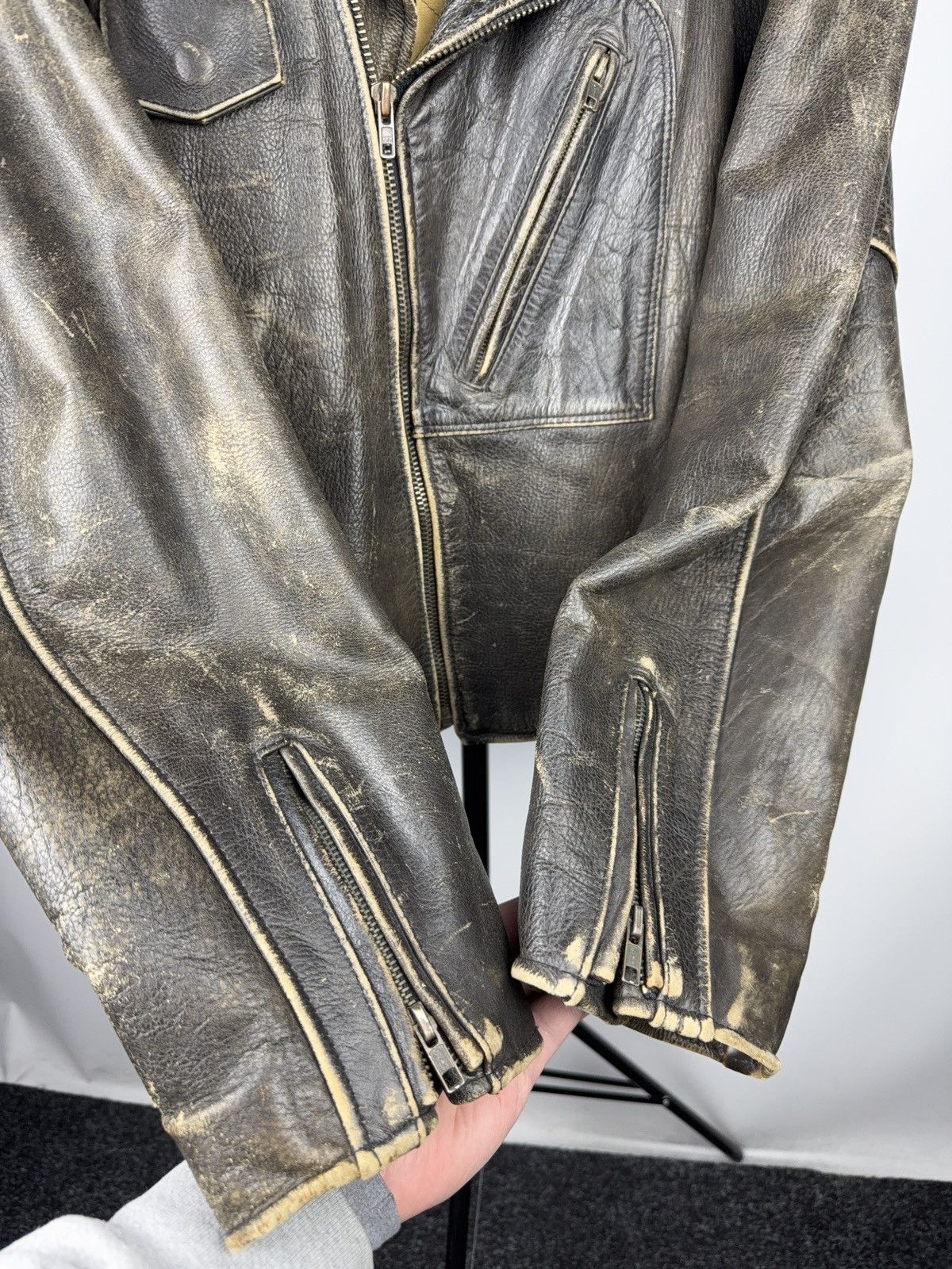 Genuine Leather Retro 80s Leonardo Distressed Leather Punk Biker Moto Jacket Size US M / EU 48-50 / 2 - 8 Thumbnail