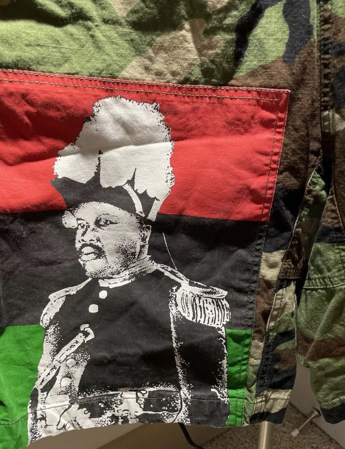 Supreme Marcus Garvey Supreme Camo Shorts Size US 32 / EU 48 - 2 Thumbnail