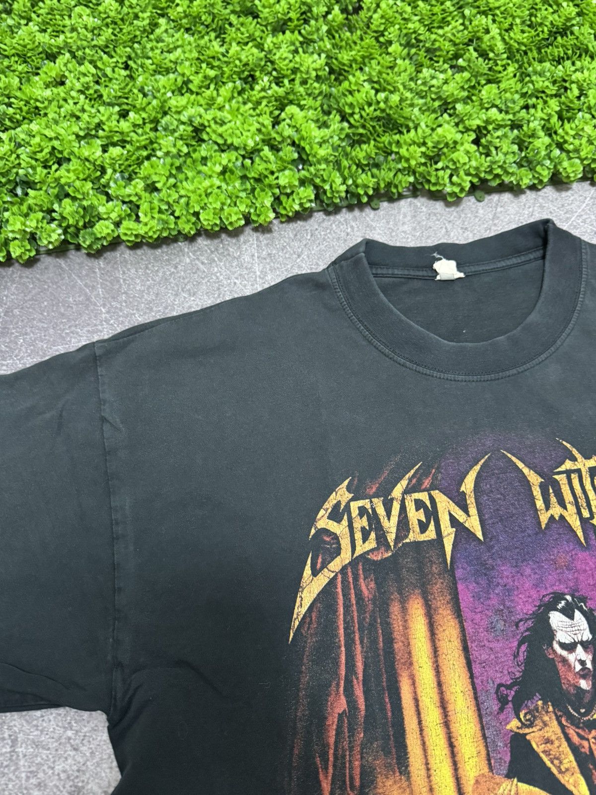 Vintage Vintage 2002 Seven Witches xield to infinity and One Size US L / EU 52-54 / 3 - 7 Thumbnail