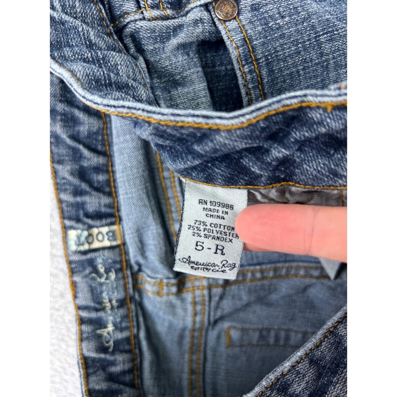Vintage American Rag Cie Jeans Womens 5 Blue Denim Bootcut Low Rise 27x28 Cotton Blend 5-Pocket Design Size 27" / US 4 / IT 40 - 4 Thumbnail