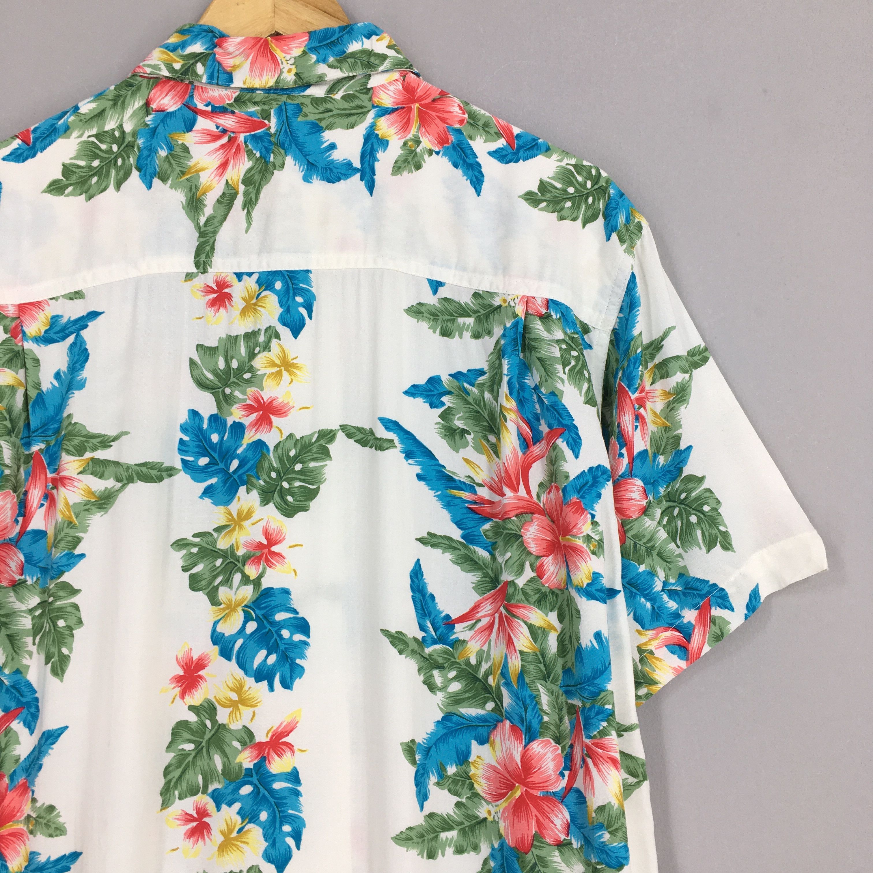 Vintage Vintage Hawaii Aloha Floral Hibiscus Shirt Large Size US L / EU 52-54 / 3 - 8 Thumbnail