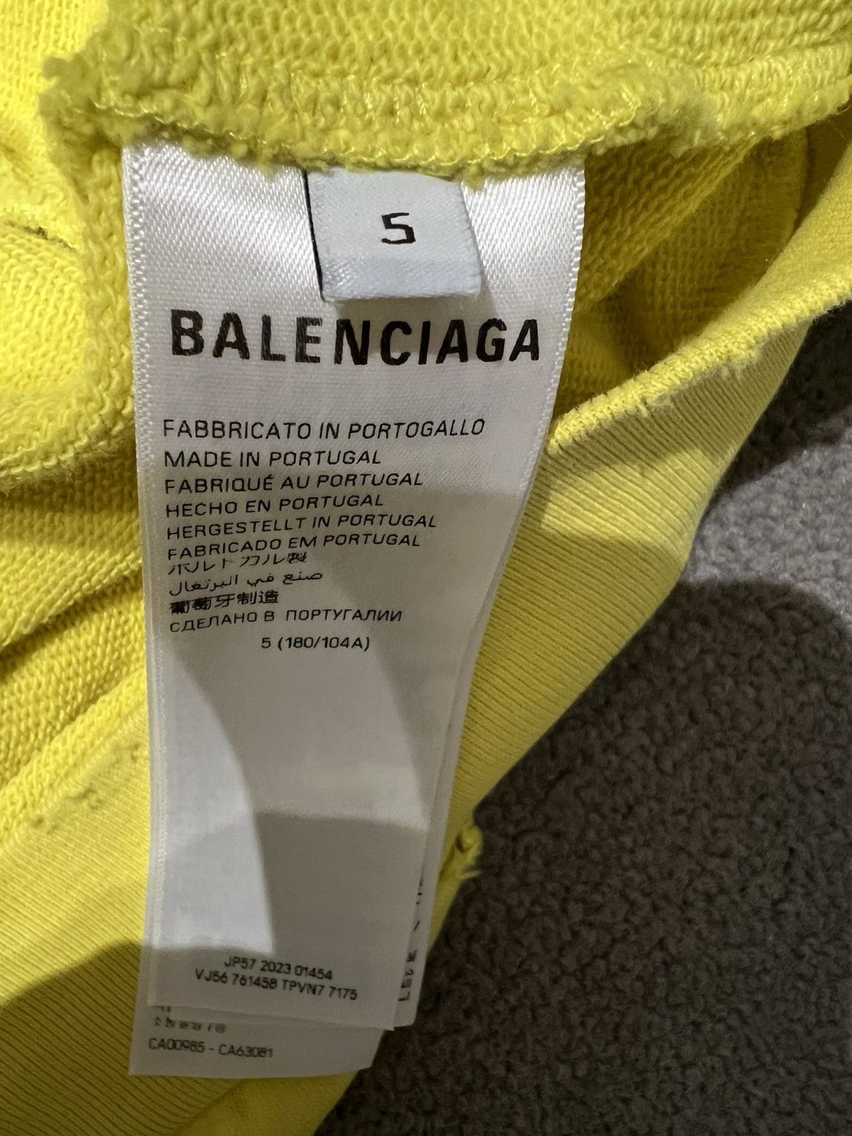 Balenciaga Balenciaga Dark Wave Hoodie Unisex OG $1250 Size US XL / EU 56 / 4 - 9 Thumbnail