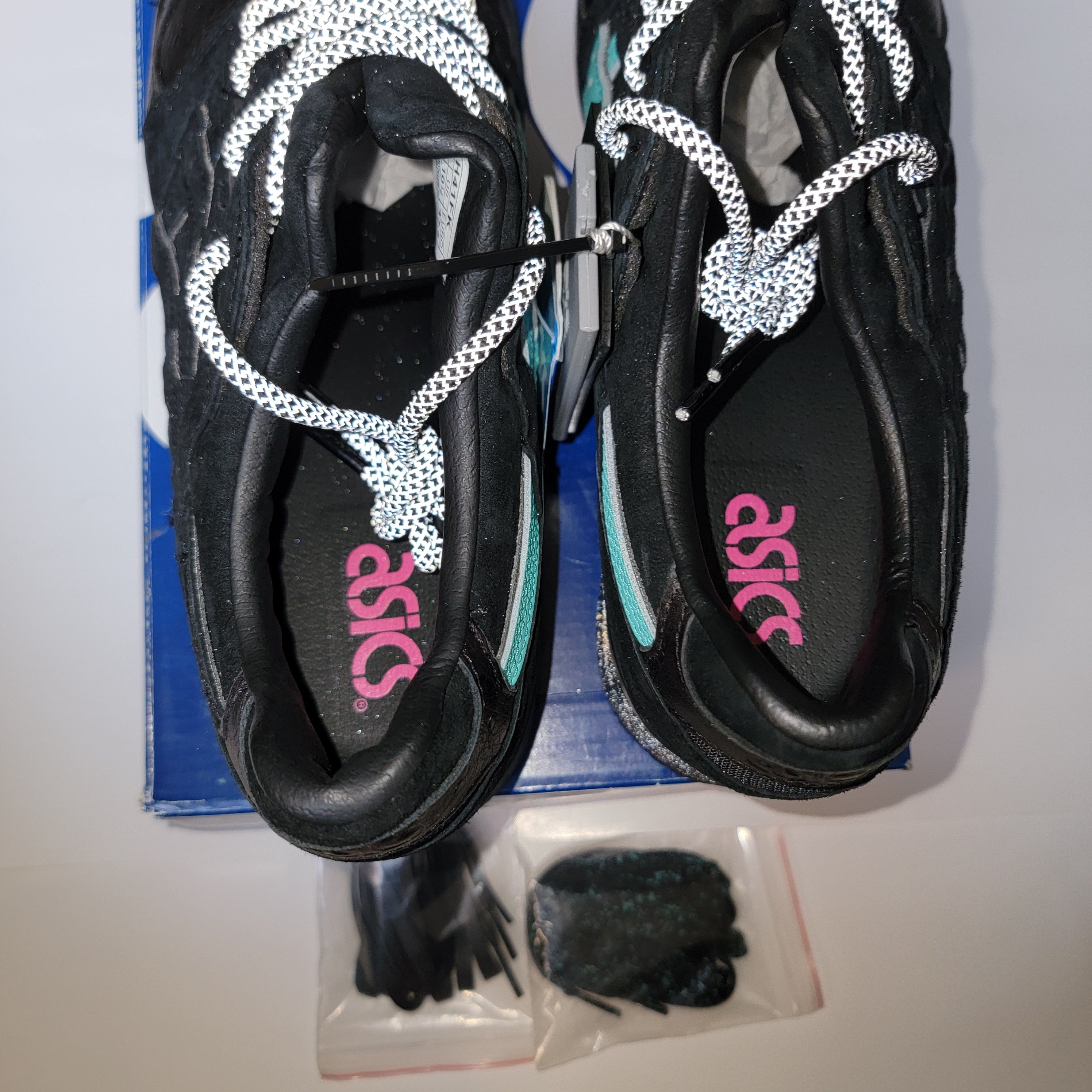 Asics SoleFly Asics Gel-Lyte III 3 Night Haven 3M Miami Art Basel Size US 10.5 / EU 43-44 - 6 Thumbnail