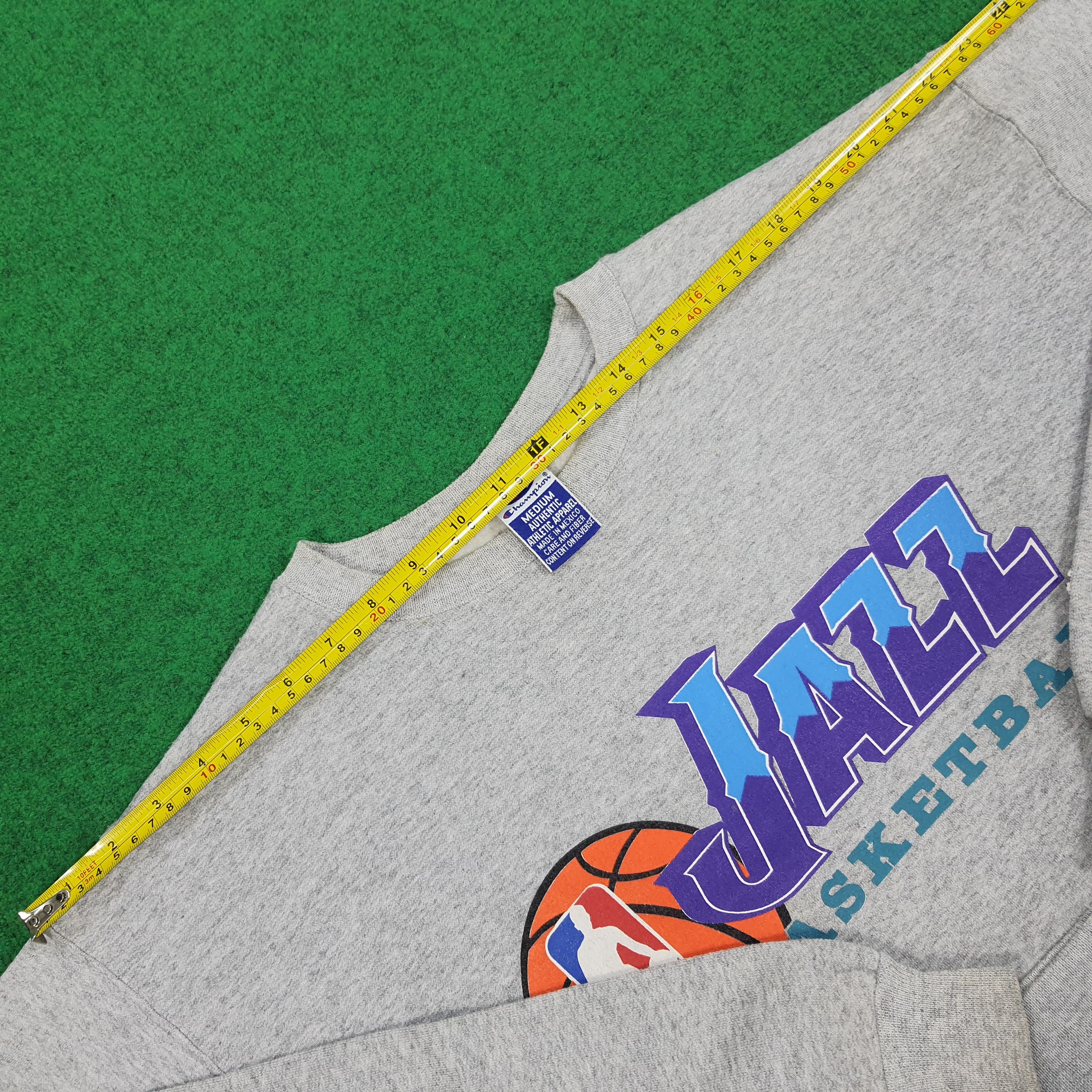 NBA × Vintage Vintage Champion NBA Jazz Basketball Sports Sweatshirts Size US M / EU 48-50 / 2 - 8 Thumbnail
