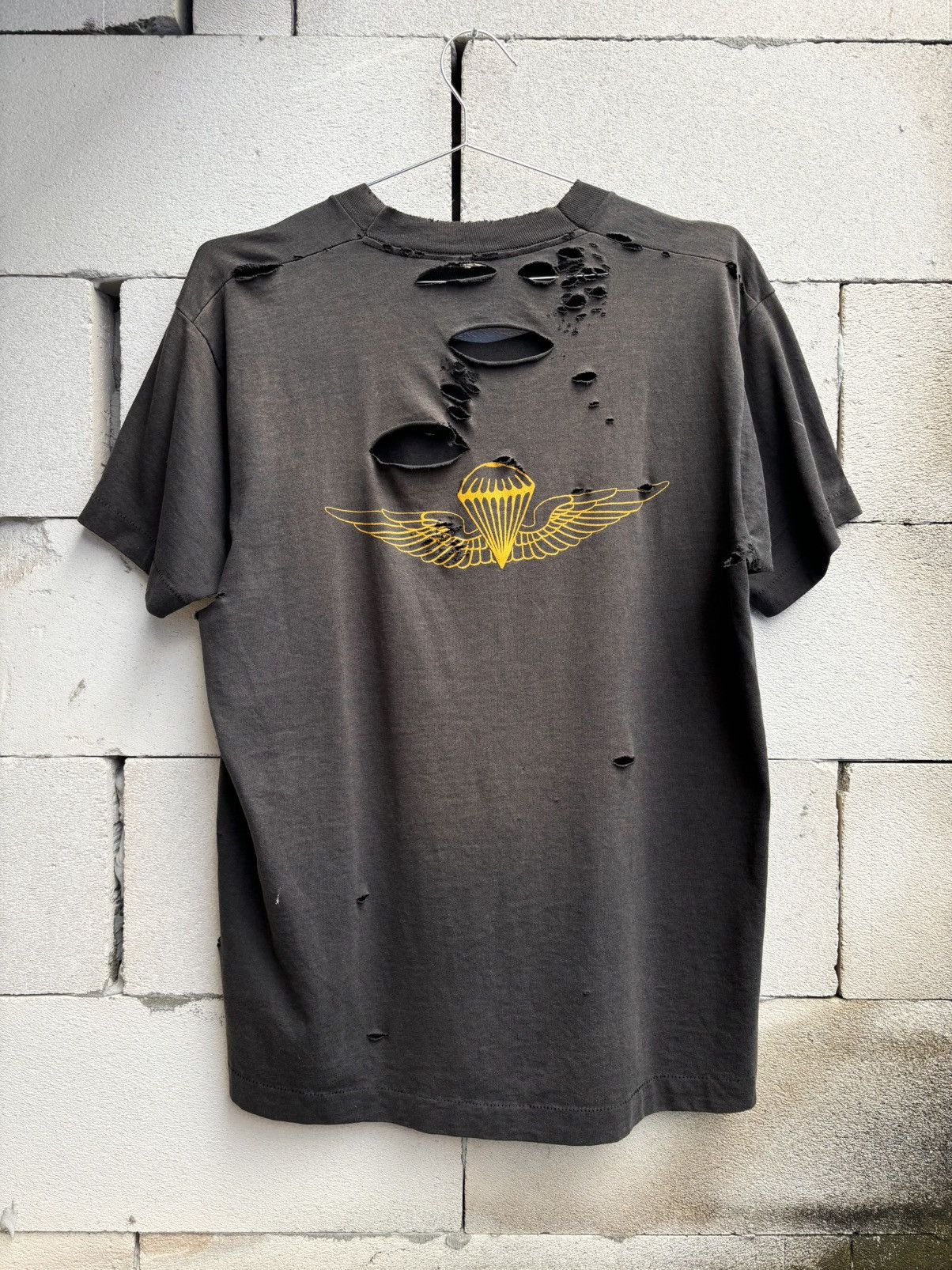 Vintage Thrashed Distressed USMC Faded 90s T Shirt ERD Grunge Size US L / EU 52-54 / 3 - 7 Thumbnail