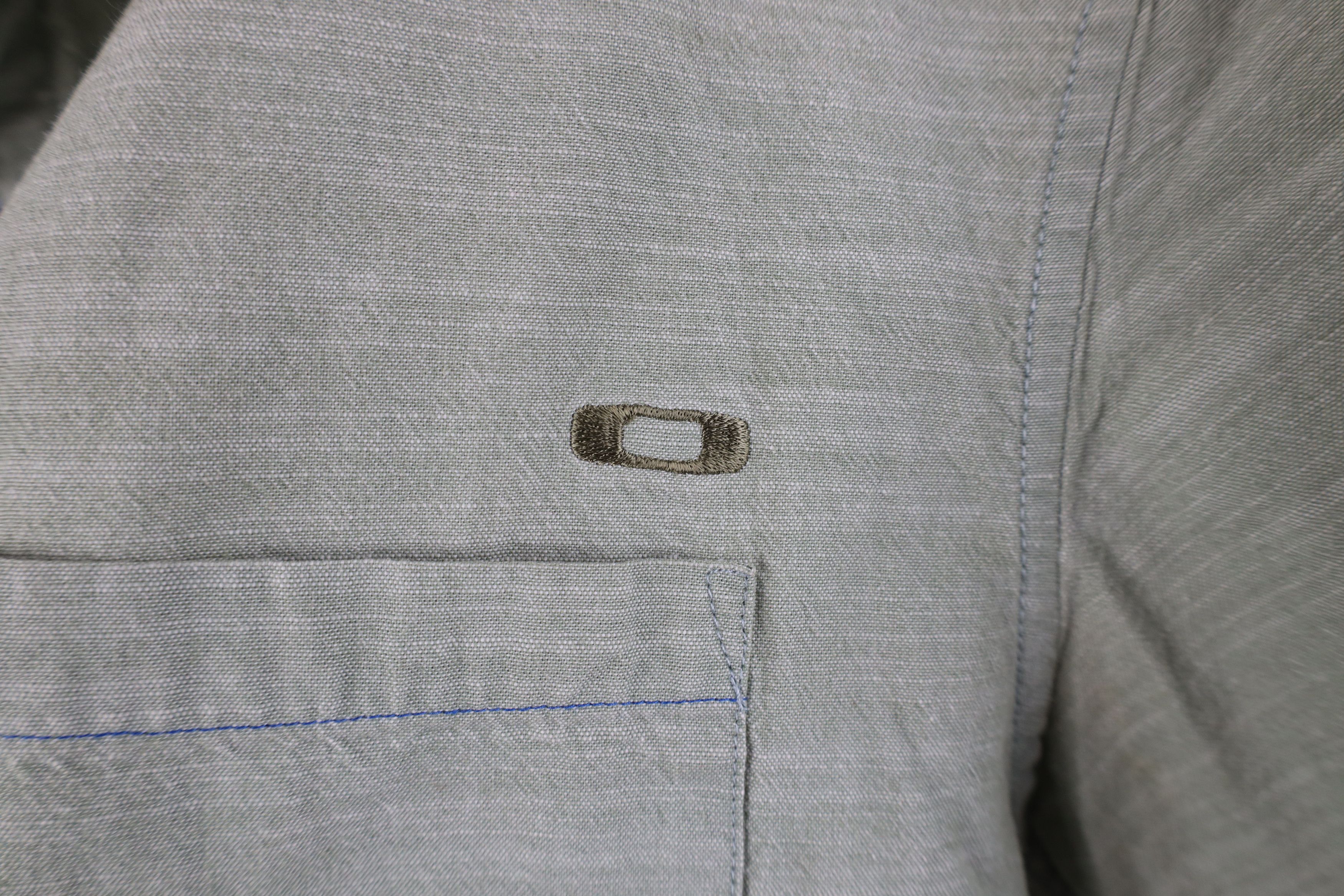 Oakley Vintage Oakley O Logo Chambray Collared Button Shirt Green Size US L / EU 52-54 / 3 - 4 Thumbnail
