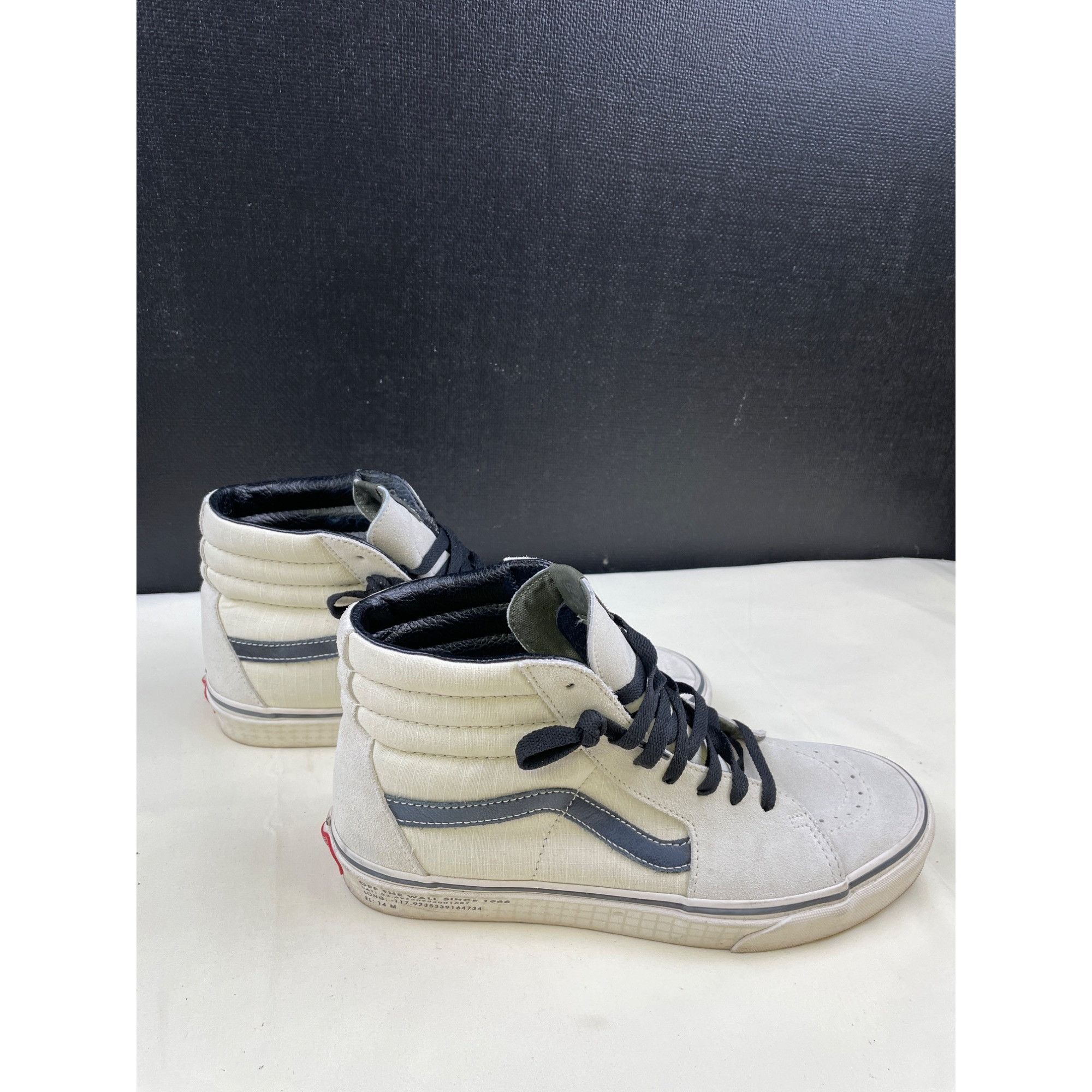 Vans Vans Unisex White Suede High top Skater Shoes/ Sneakers Size Size US 8.5 / EU 41-42 - 5 Thumbnail