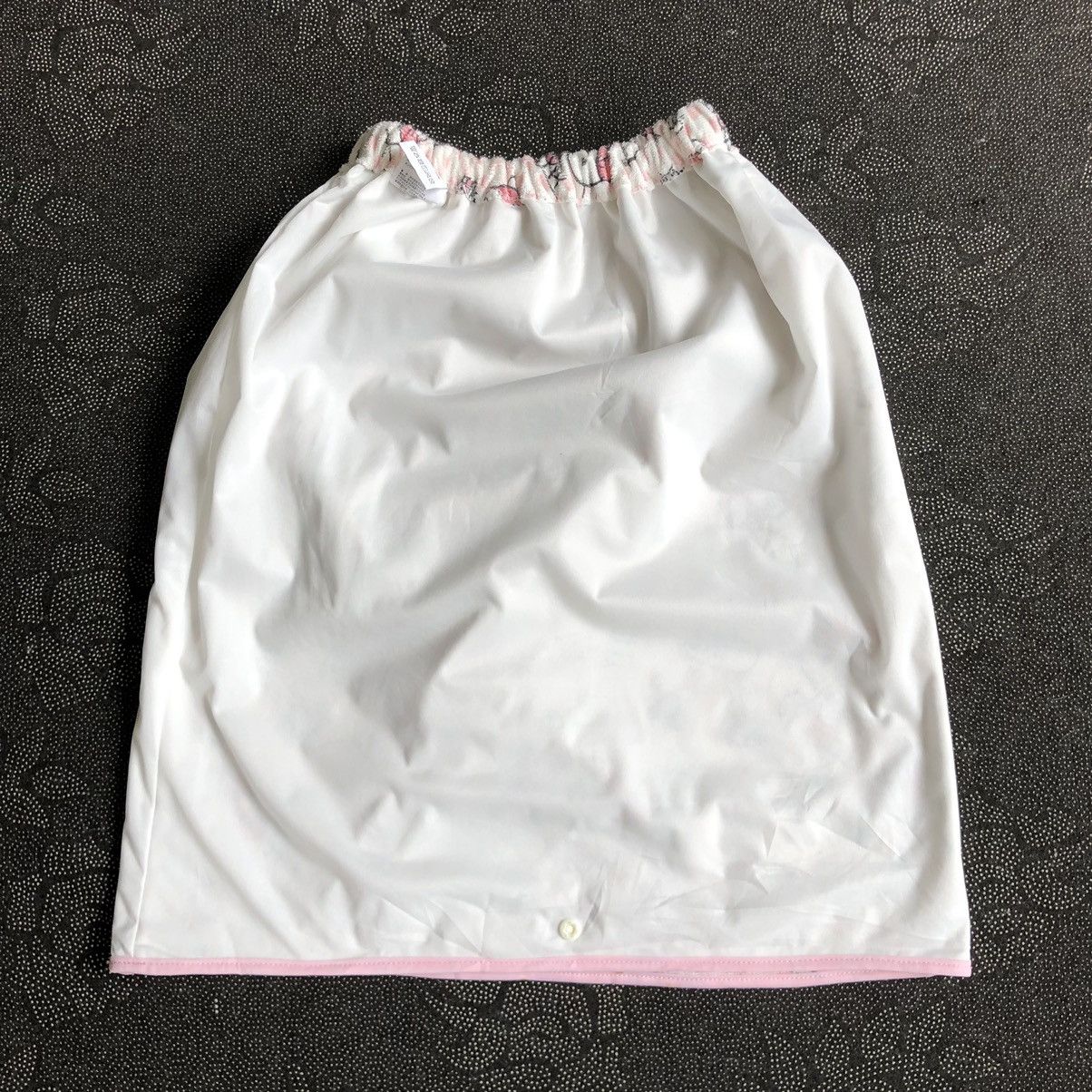Cartoon Network × Japanese Brand HELLO KITTY by SANRIO midi skirt Size 28" / US 6 / IT 42 - 4 Thumbnail