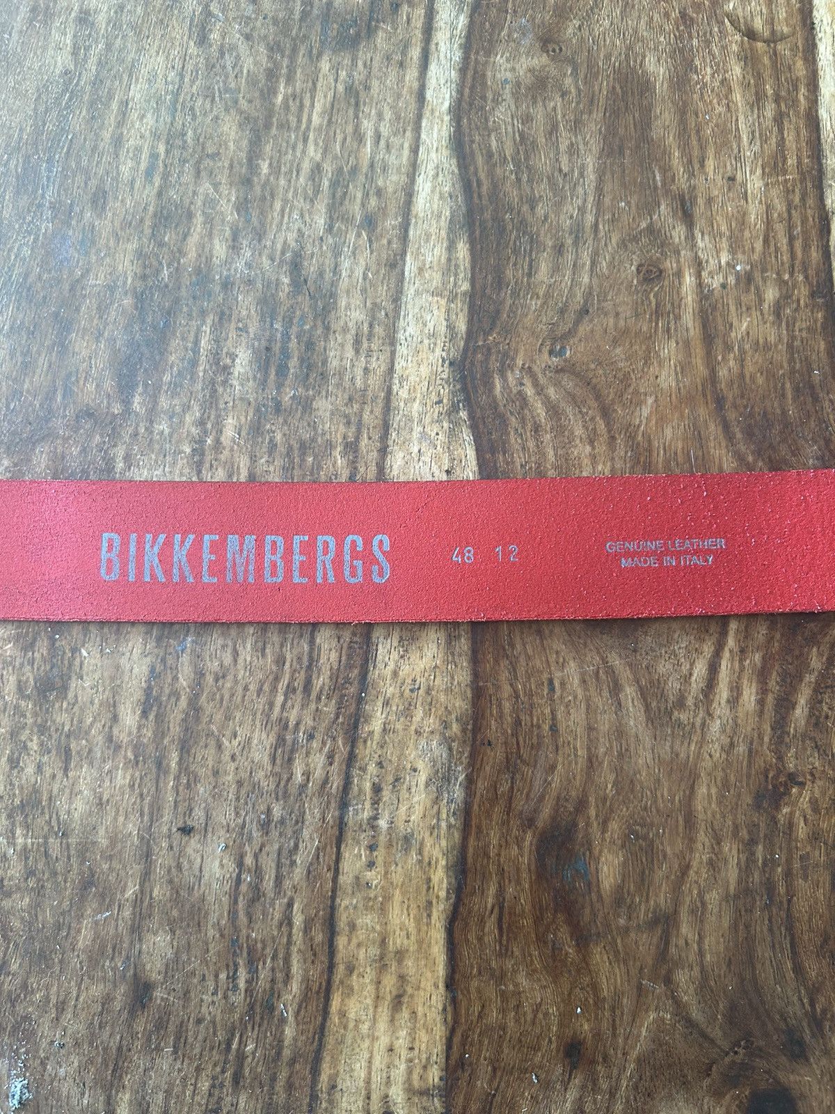 Dirk Bikkembergs 2010s Dirk Bikkembergs Abstract Red Leather Belt Size 34 - 4 Thumbnail