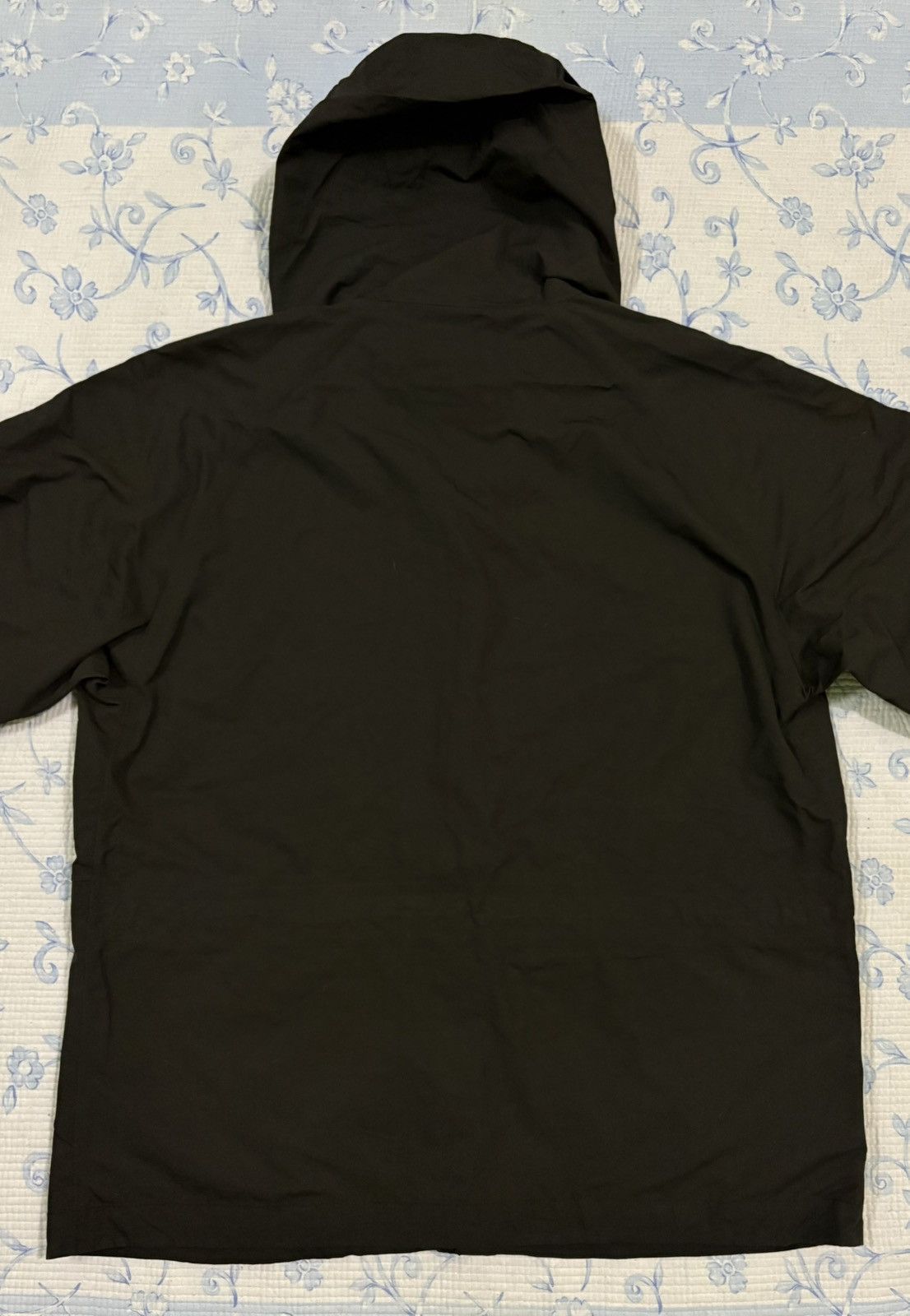 Lemaire Lemaire X Uniqlo Waterproof Olive Color Hoodies Jacket Size US L / EU 52-54 / 3 - 11 Thumbnail