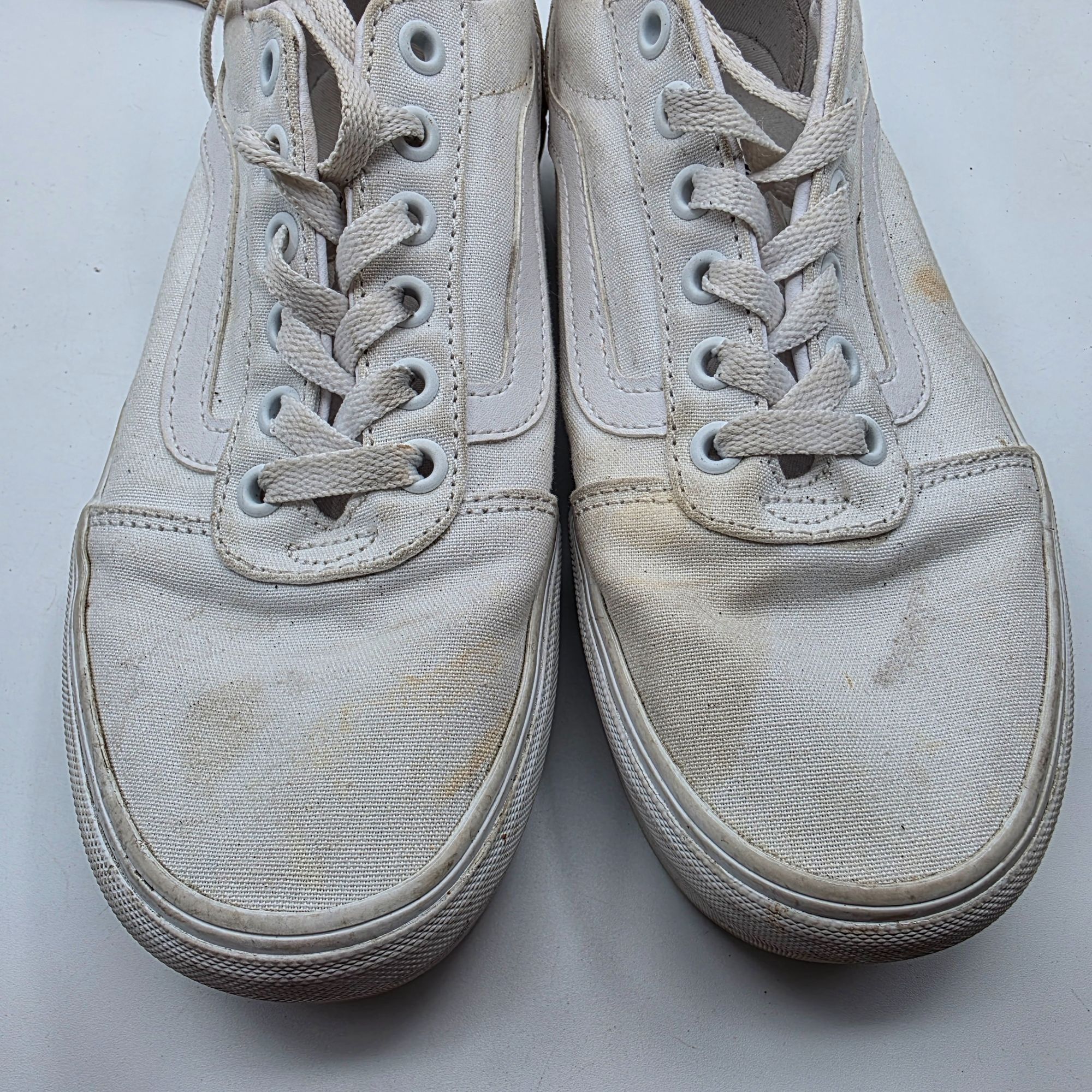 Vans Vans Old Skool Platform Womens Size 8 Triple White Athletic Size US 8 / IT 38 - 10 Thumbnail